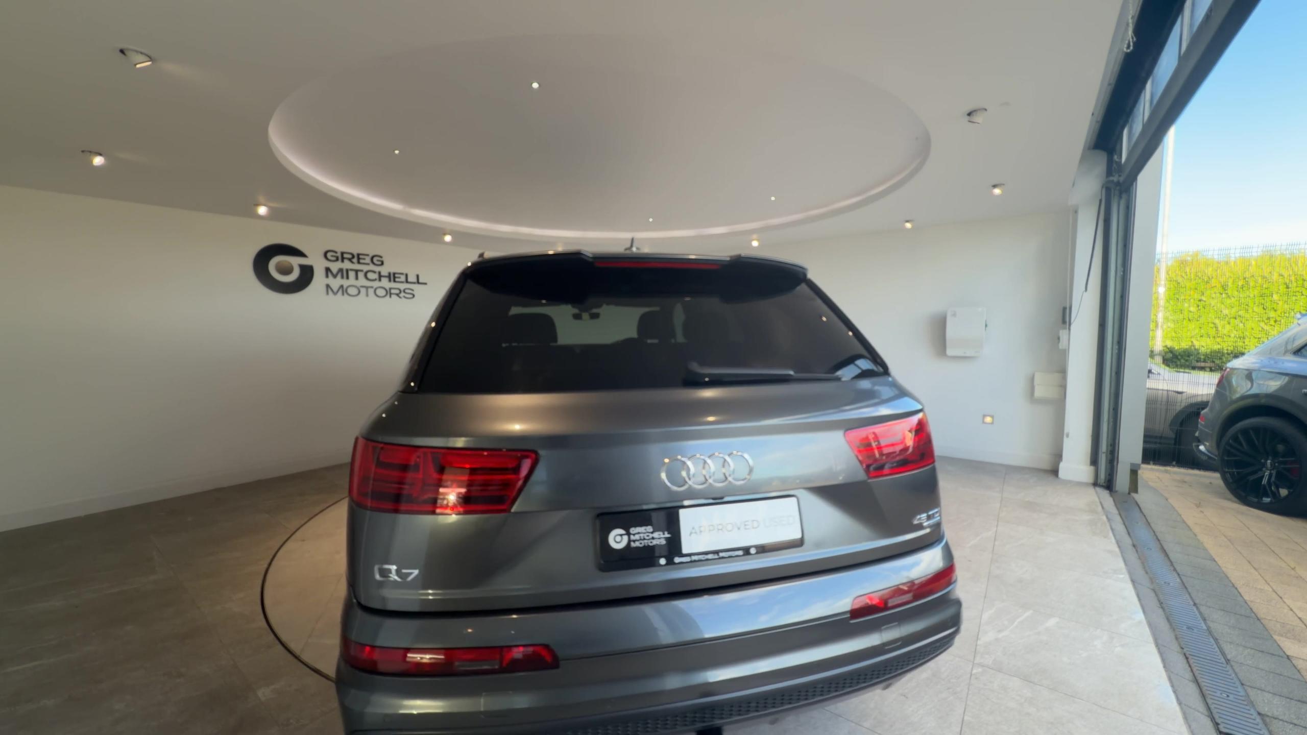 2019 Audi Q7 Black Edition - vehicle photo 7 for sale on PureCar