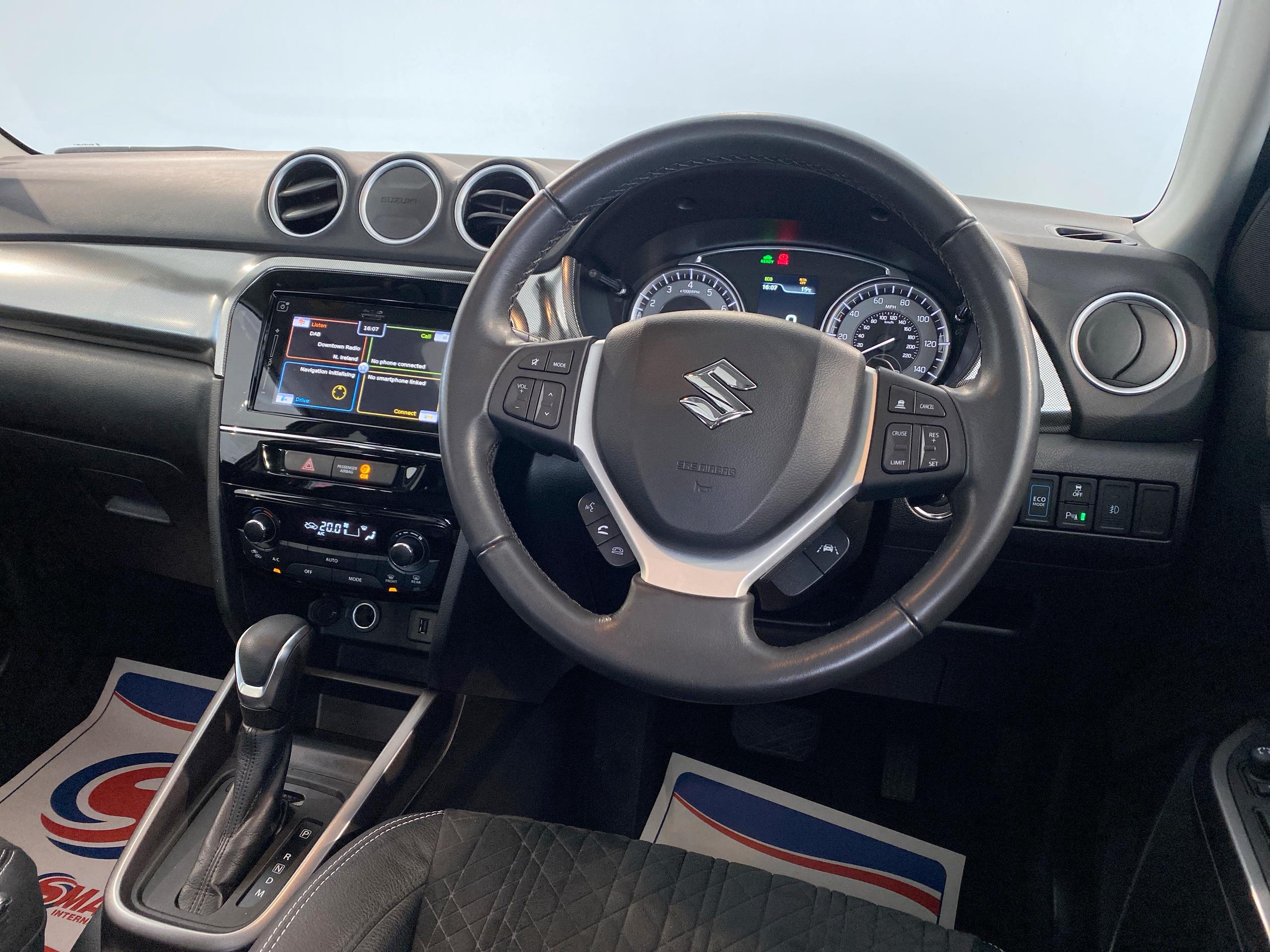 2022 Suzuki VITARA 1.5 Hybrid SZ5 5dr AGS - vehicle photo 19 for sale on PureCar