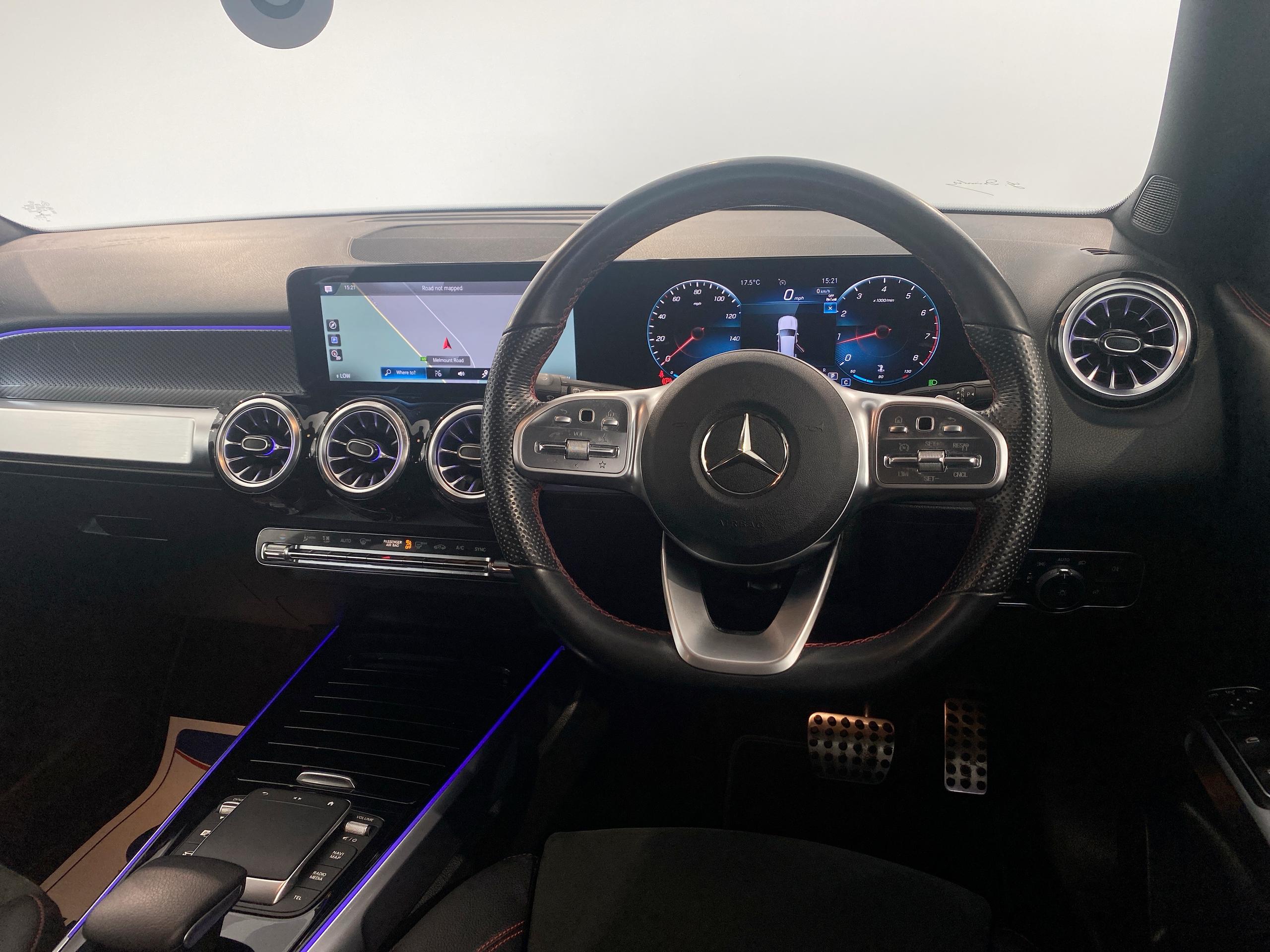 2023 MERCEDES GLB 200 AMG Line Executive 5dr 7G-Tronic - vehicle photo 19 for sale on PureCar