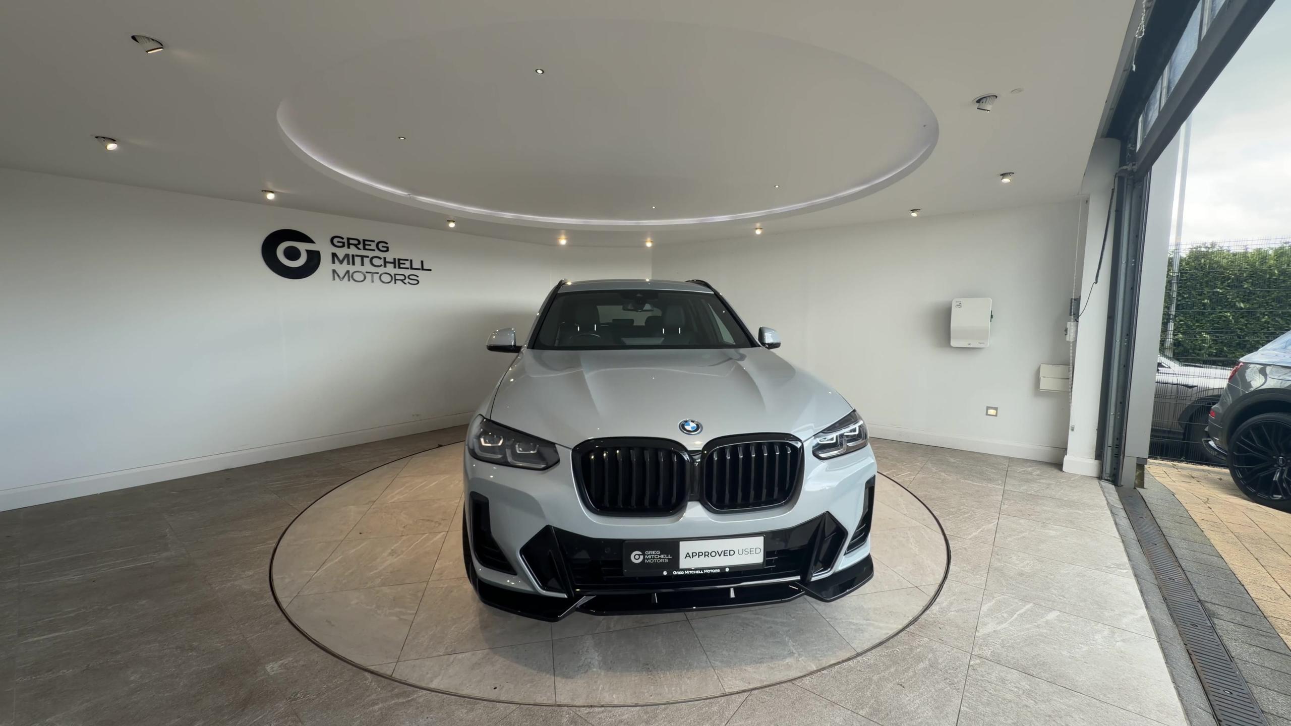 2022 BMW X3 xDrive 30e M Sport 5dr Auto [Pro Pack] - vehicle photo 2 for sale on PureCar