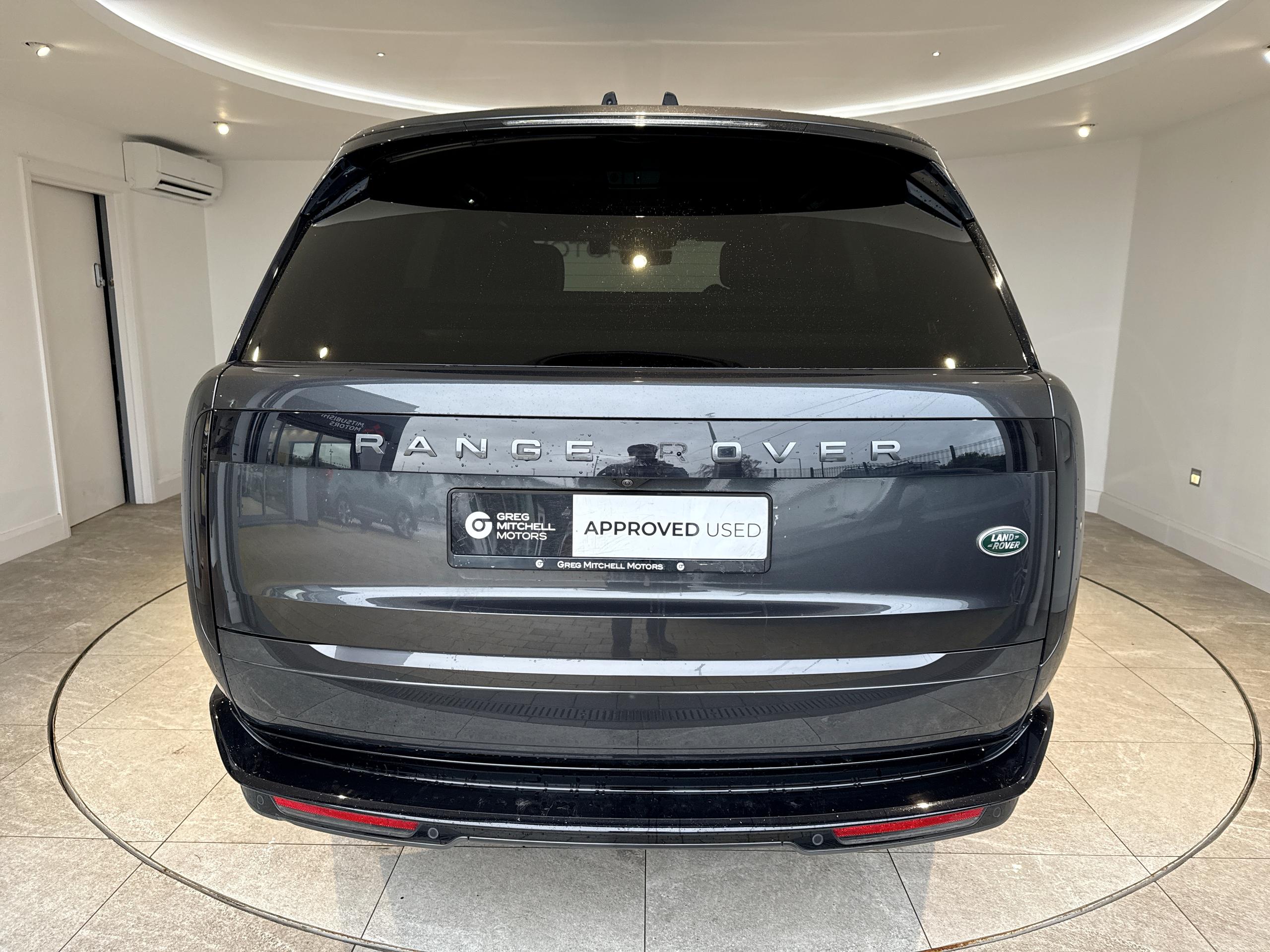 2023 Land Rover RANGE ROVER 3.0 D350 Autobiography 4dr Auto - vehicle photo 14 for sale on PureCar