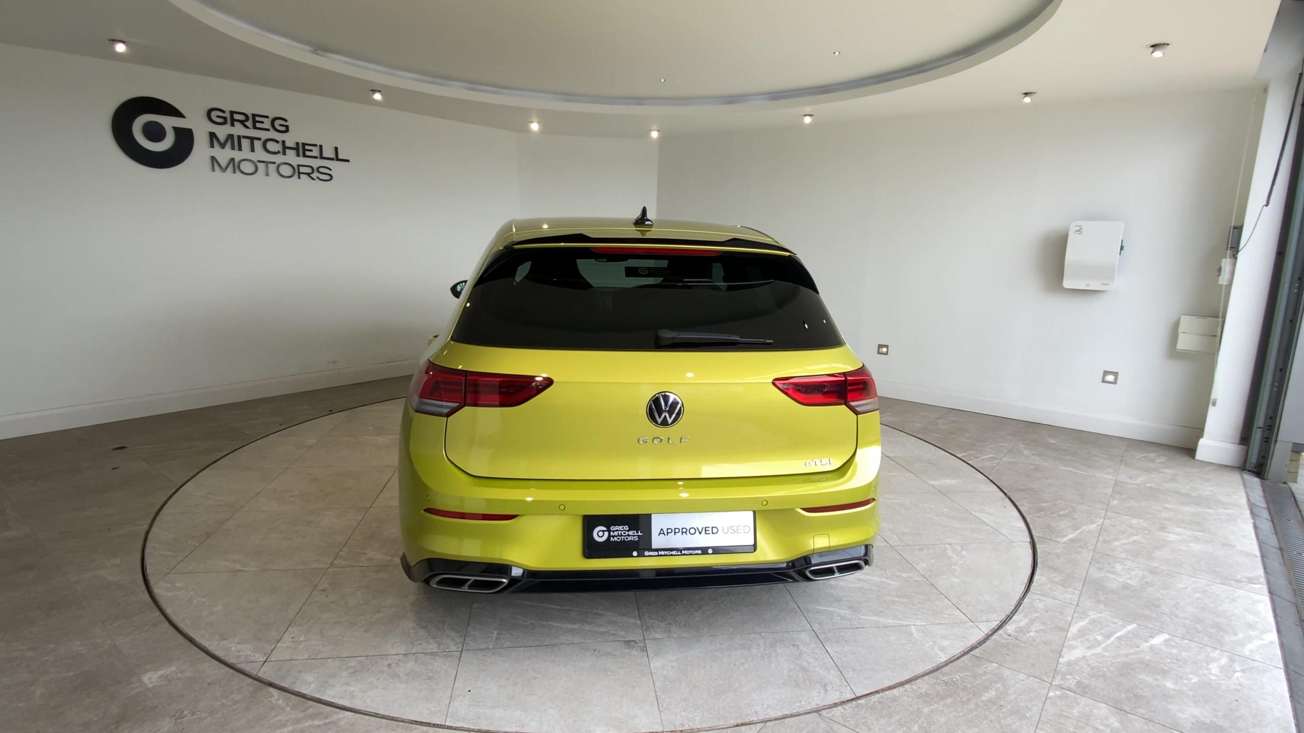 2021 Volkswagen GOLF 1.5 eTSI 150 R-Line 5dr DSG - vehicle photo 3 for sale on PureCar