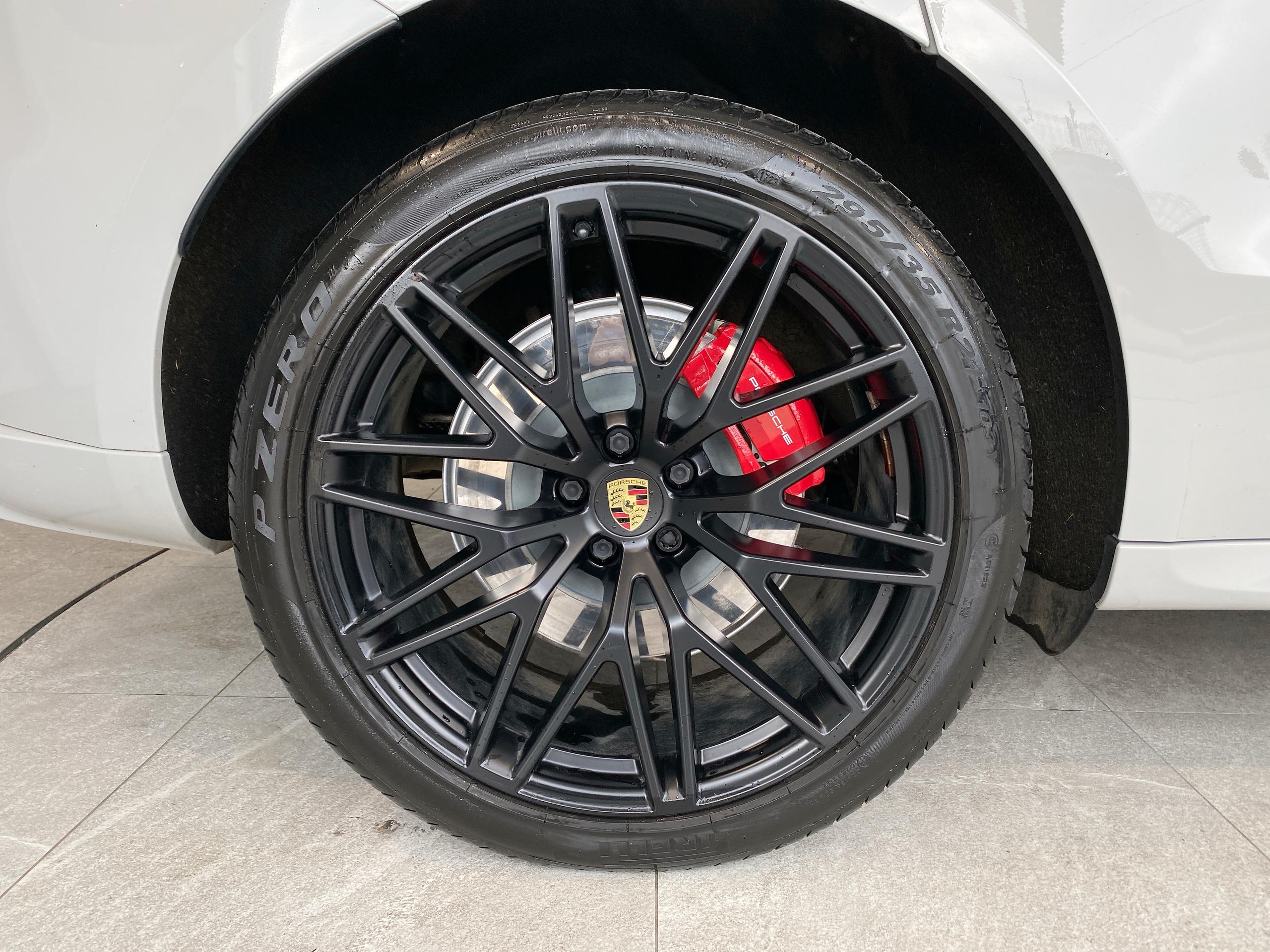 2022 Porsche MACAN GTS 5dr PDK - vehicle photo 17 for sale on PureCar