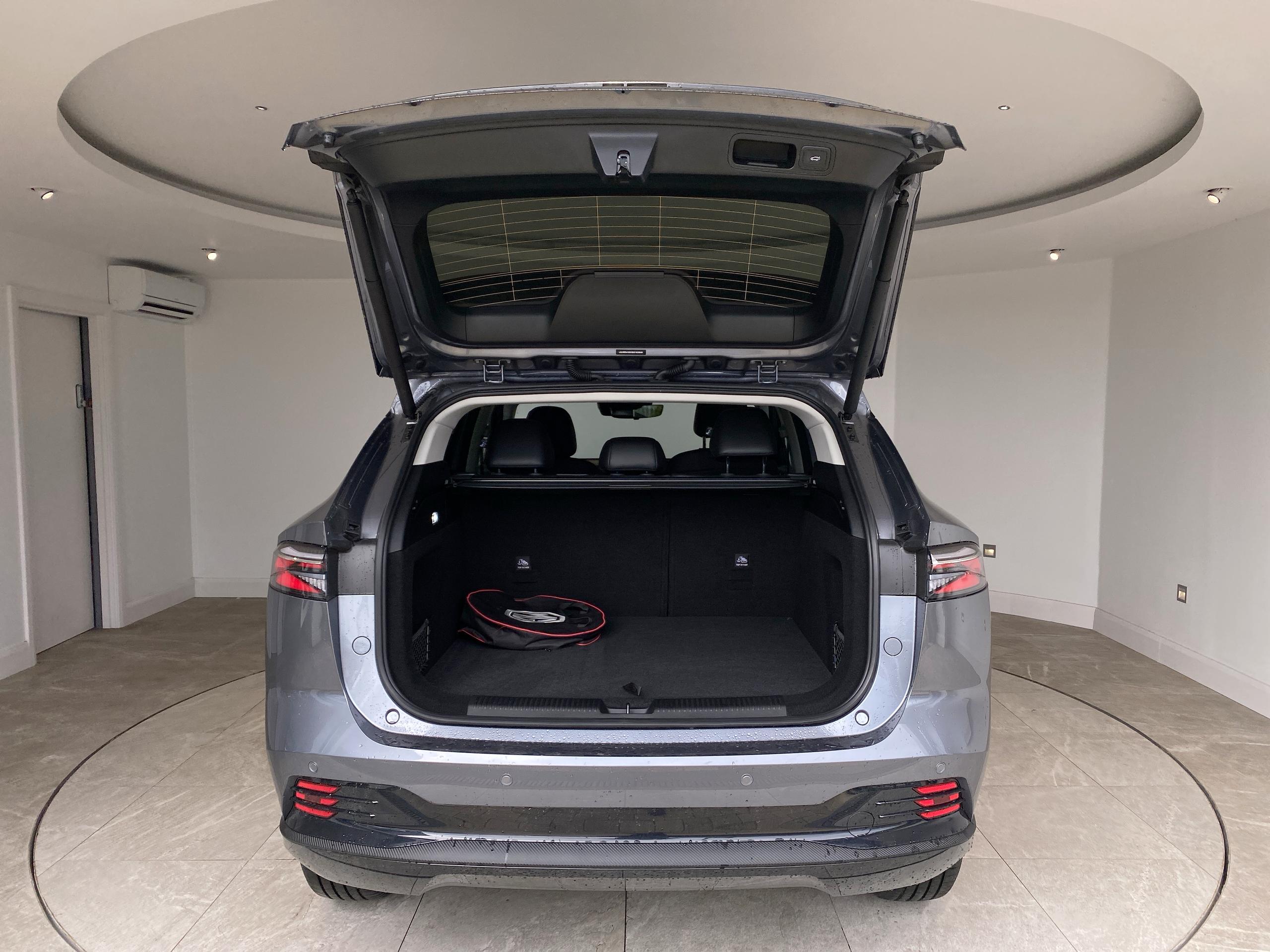 2026 MG HS 1.5 T-GDI PHEV Trophy 5dr Auto - vehicle photo 7 for sale on PureCar