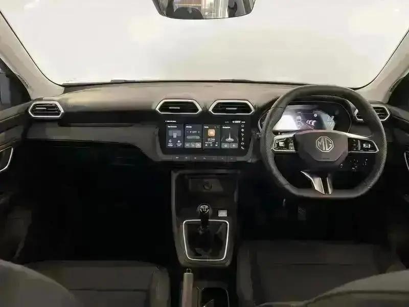 2025 MG ZS 1.5 SE 5dr - vehicle photo 18 for sale on PureCar