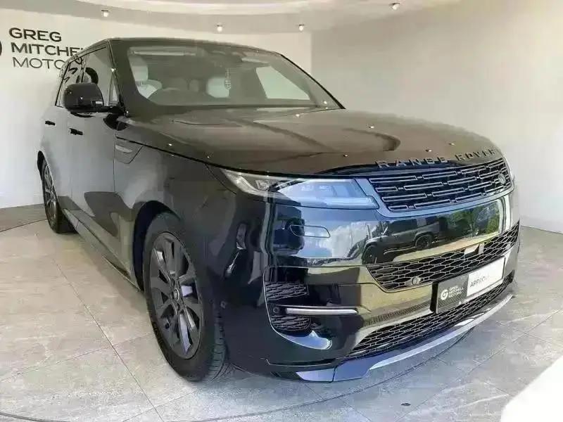 2024 Land Rover RANGE ROVER SPORT 3.0 D300 Dynamic SE 5dr Auto - vehicle photo 3 for sale on PureCar