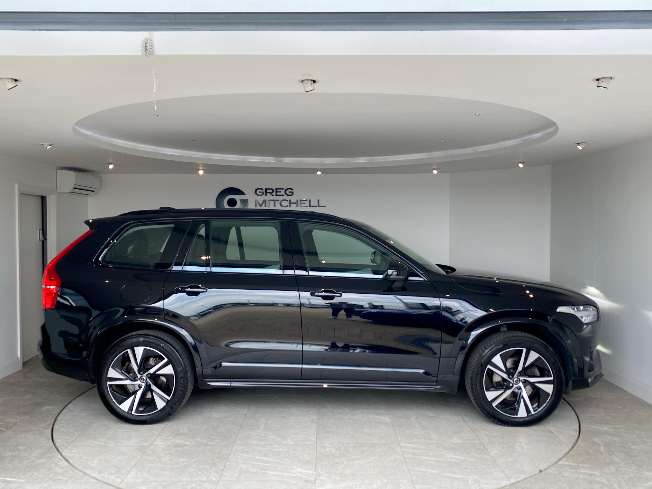 2022 Volvo XC90 2.0 B5D [235] Plus Dark 5dr AWD Geartronic - vehicle photo 12 for sale on PureCar