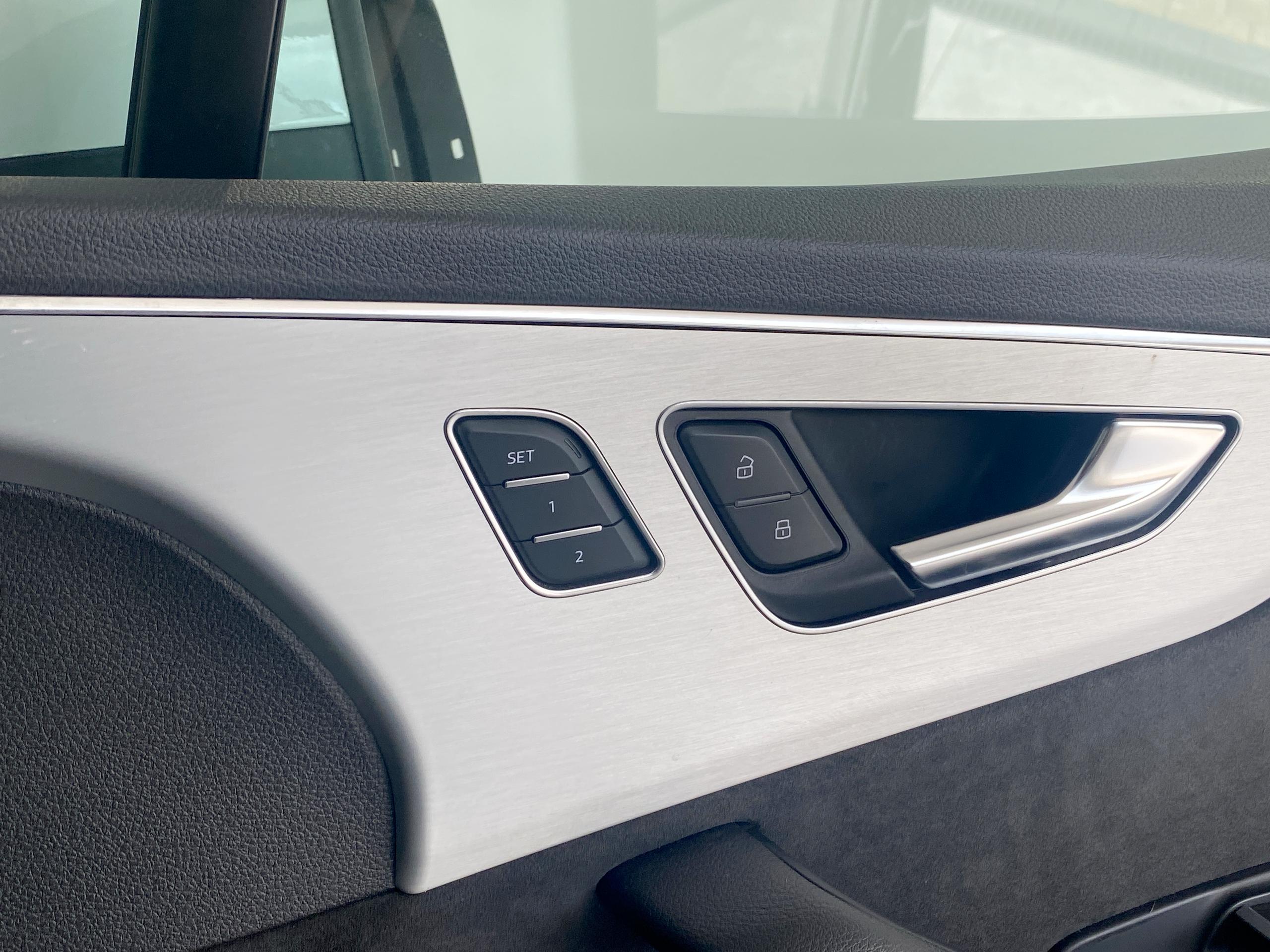 2021 Audi Q7 S Line - vehicle photo 28 for sale on PureCar