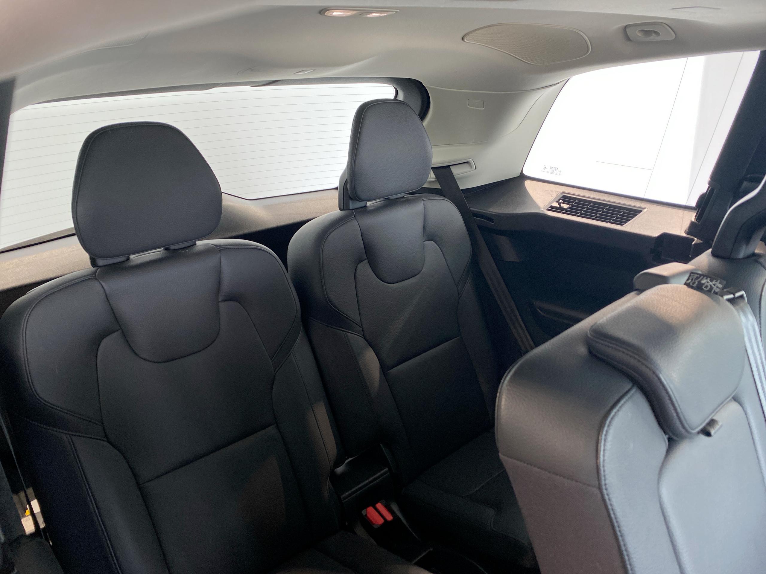 2022 Volvo XC90 2.0 B5D [235] Plus Dark 5dr AWD Geartronic - vehicle photo 24 for sale on PureCar
