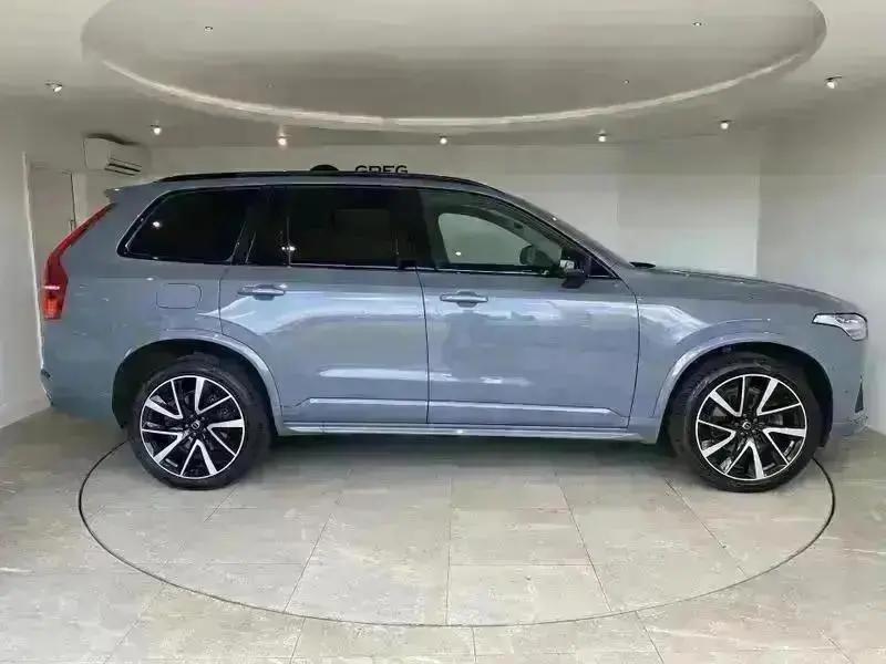 2023 Volvo XC90 2.0 B5P Ultimate Dark 5dr AWD Geartronic - vehicle photo 4 for sale on PureCar