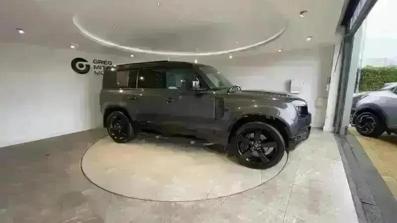 2023 Land Rover DEFENDER 3.0 D250 X-Dynamic HSE 110 5dr Auto - vehicle photo 6 for sale on PureCar
