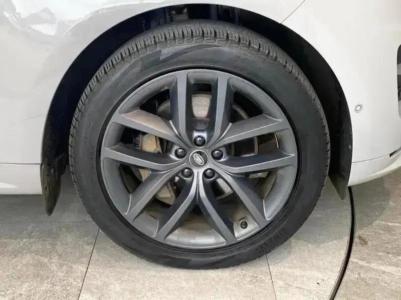 2021 Land Rover RANGE ROVER SPORT 3.0 D300 HSE Silver 5dr Auto - vehicle photo 9 for sale on PureCar