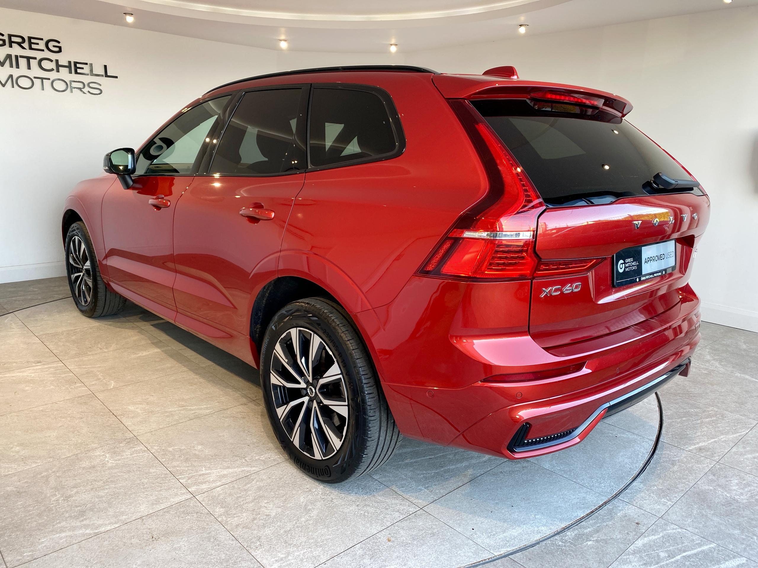 2023 Volvo XC60 2.0 B4D Plus Dark 5dr AWD Geartronic - vehicle photo 13 for sale on PureCar