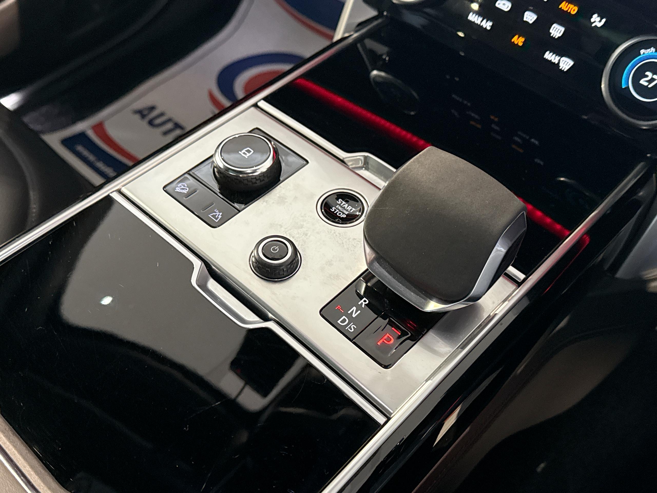 2023 Land Rover RANGE ROVER 3.0 D350 Autobiography 4dr Auto - vehicle photo 24 for sale on PureCar