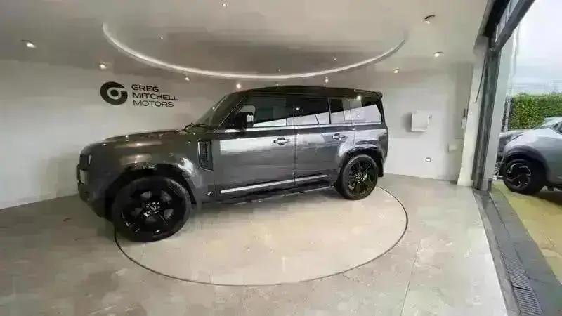 2023 Land Rover DEFENDER 3.0 D250 X-Dynamic HSE 110 5dr Auto - vehicle photo 9 for sale on PureCar