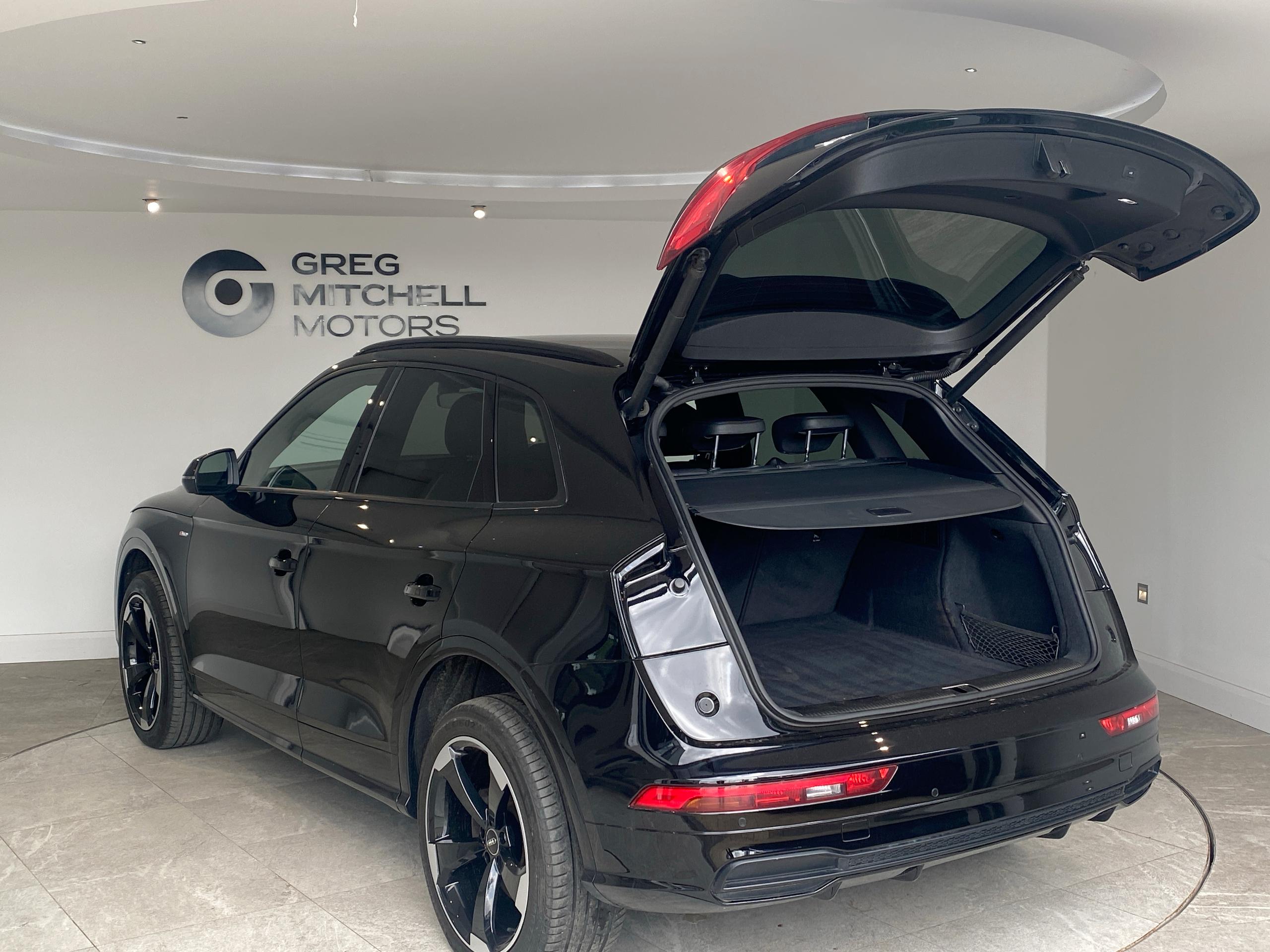 2019 Audi Q5 S Line - vehicle photo 16 for sale on PureCar