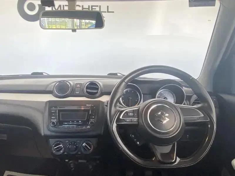 2018 Suzuki SWIFT 1.2 Dualjet SZ3 5dr - vehicle photo 12 for sale on PureCar