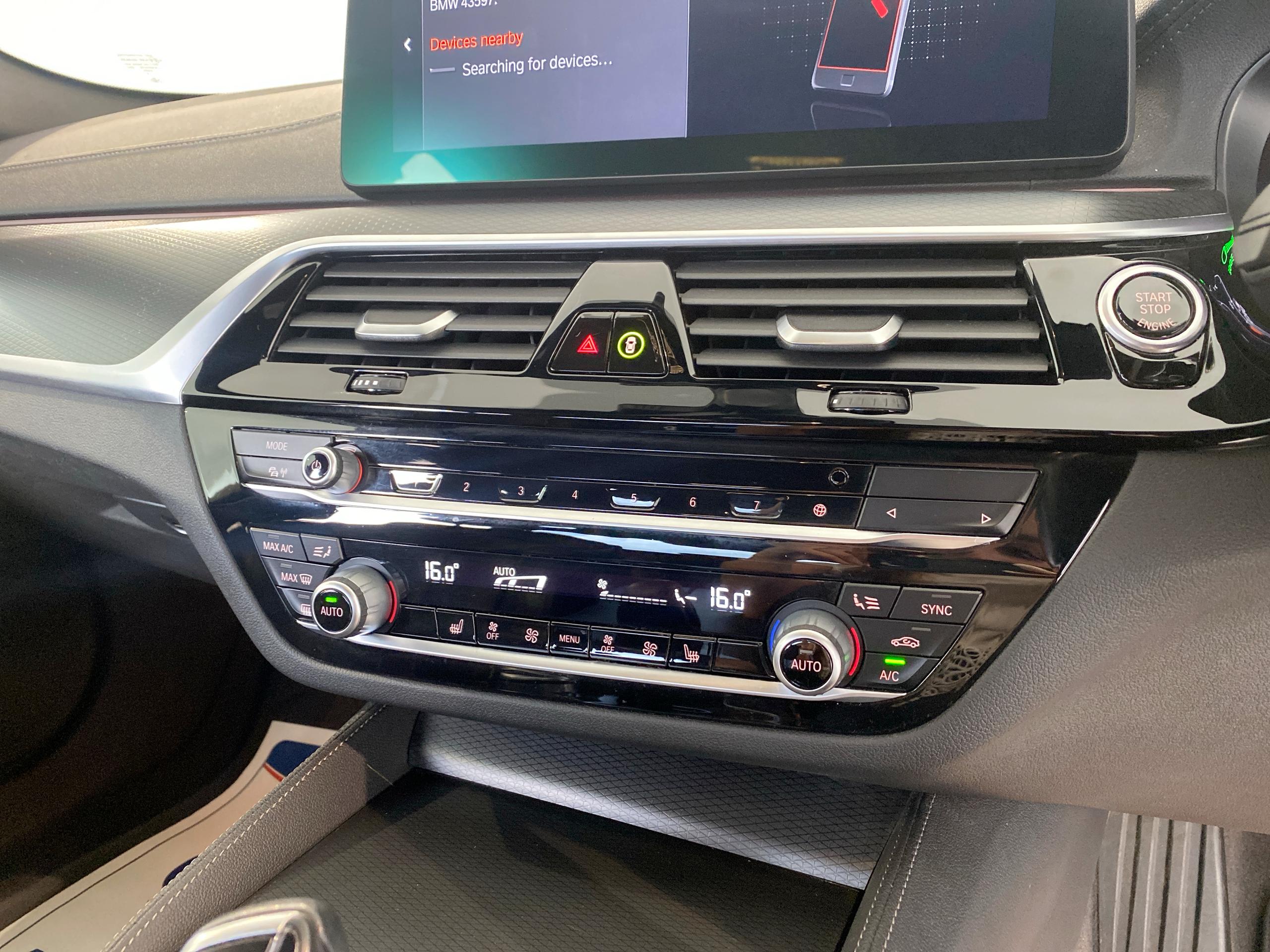2022 BMW 5 SERIES 520d MHT M Sport 4dr Step Auto - vehicle photo 30 for sale on PureCar