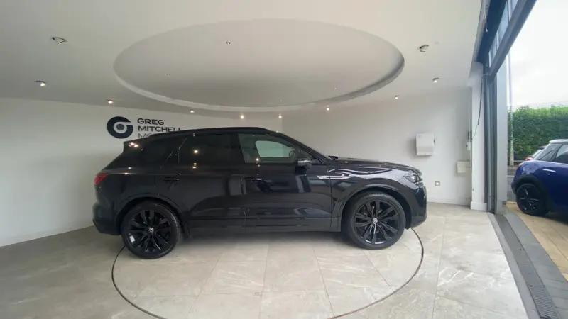 2021 Volkswagen TOUAREG 3.0 V6 TDI 4Motion Black Edition 5dr Tip Auto - vehicle photo 9 for sale on PureCar