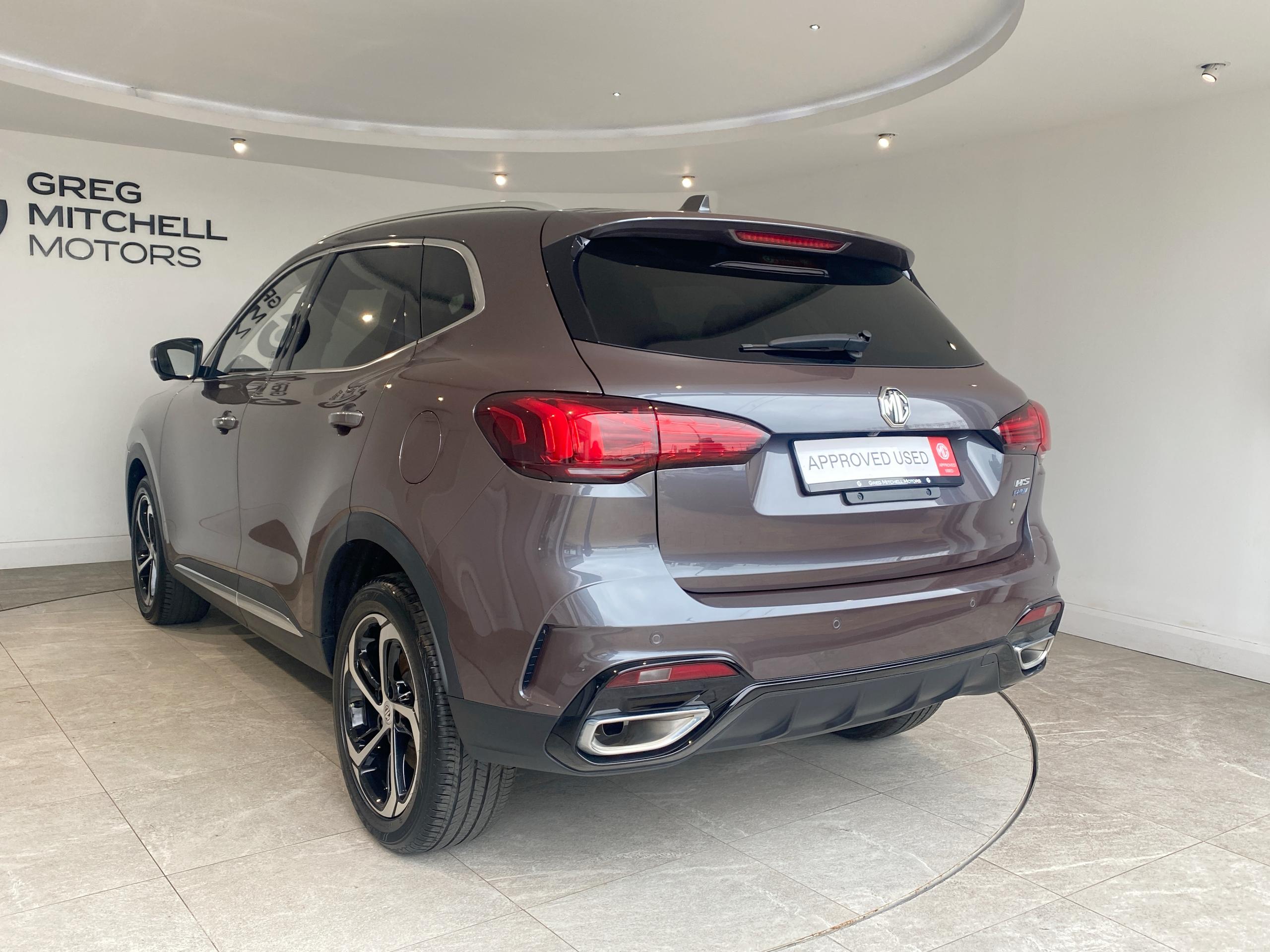2024 MG HS 1.5 T-GDI PHEV Trophy 5dr Auto - vehicle photo 13 for sale on PureCar