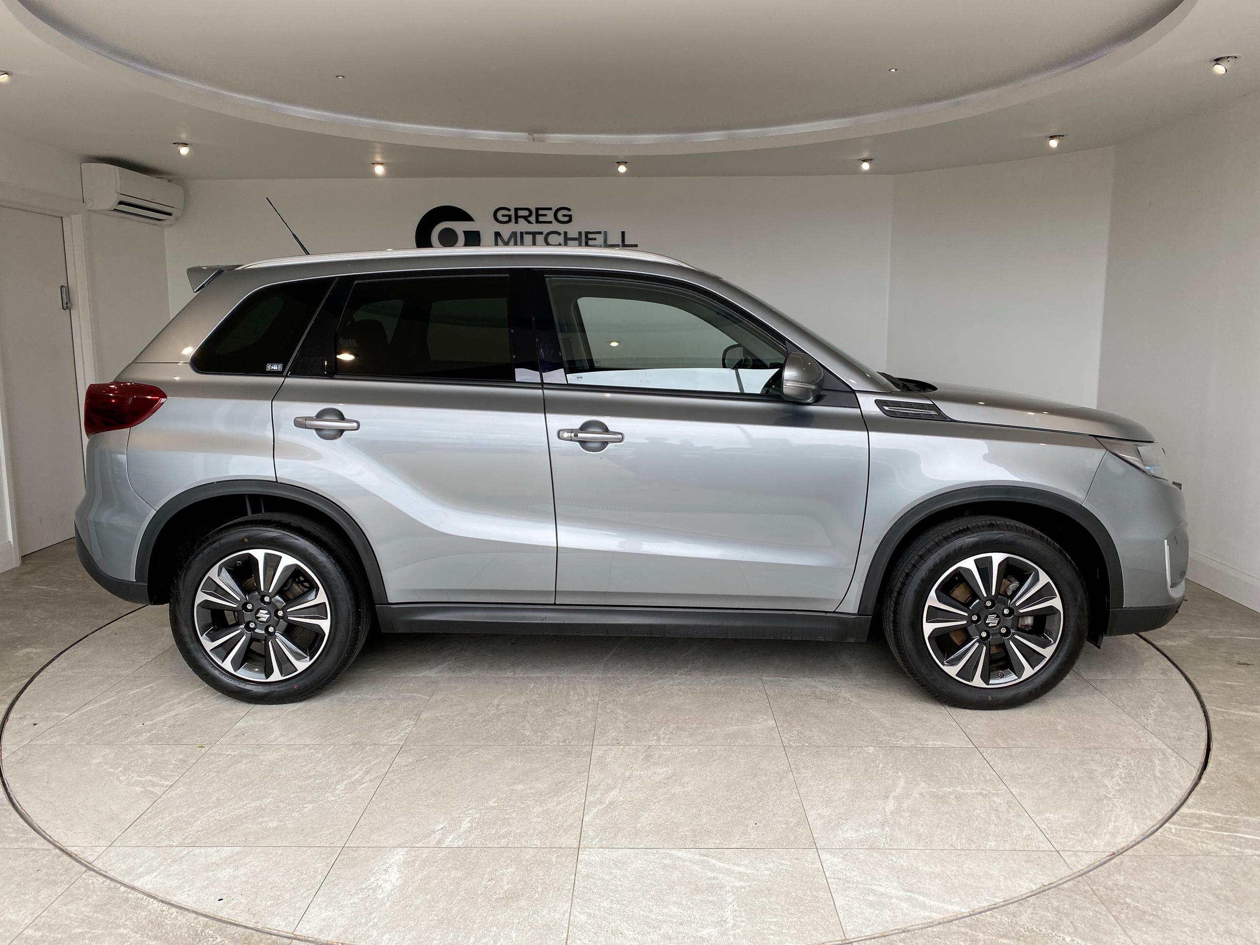 2022 Suzuki VITARA 1.5 Hybrid SZ5 5dr AGS - vehicle photo 12 for sale on PureCar