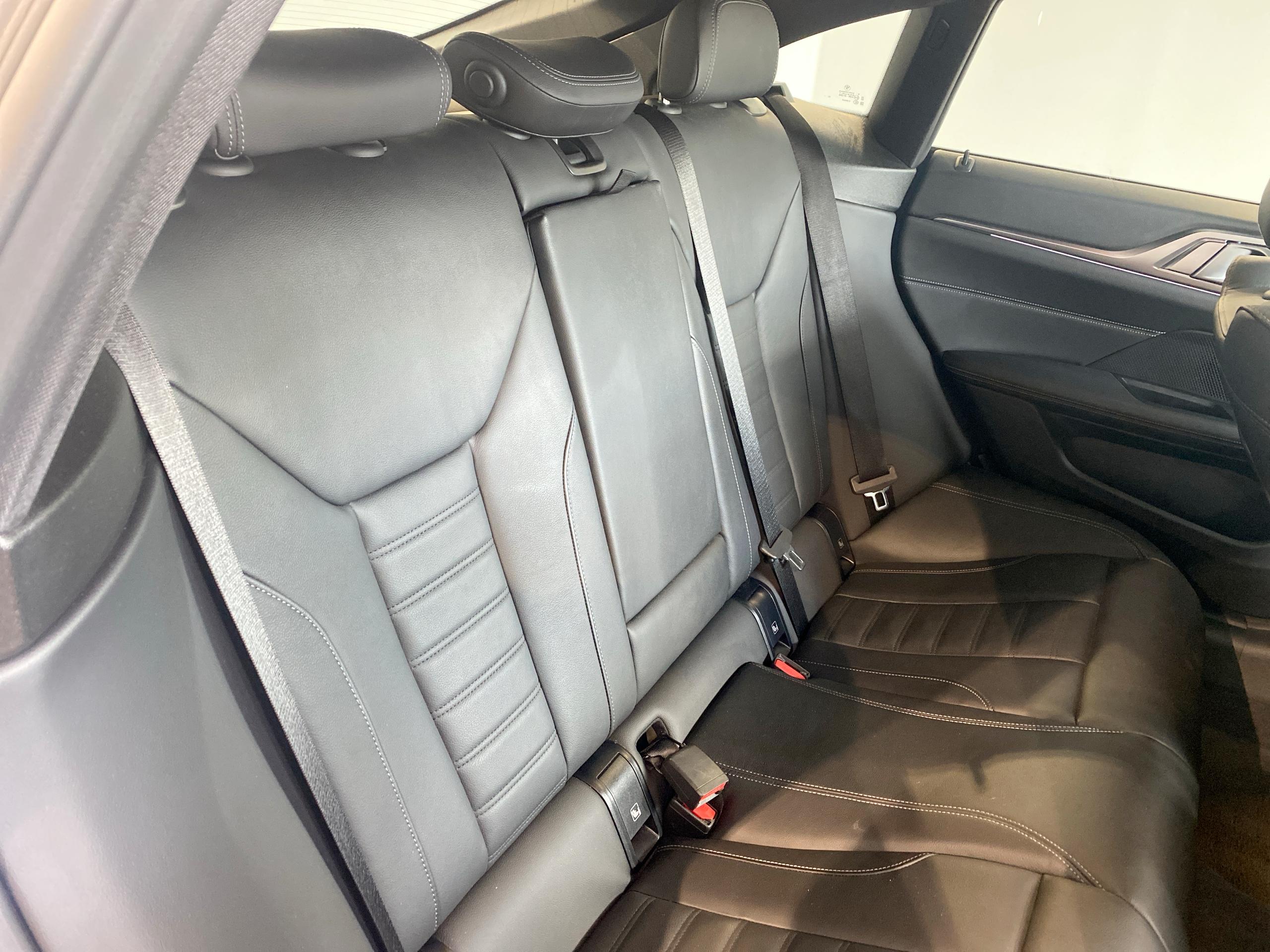 2023 BMW 4 SERIES 420d MHT M Sport 5dr Step Auto [Tech Pack] - vehicle photo 22 for sale on PureCar