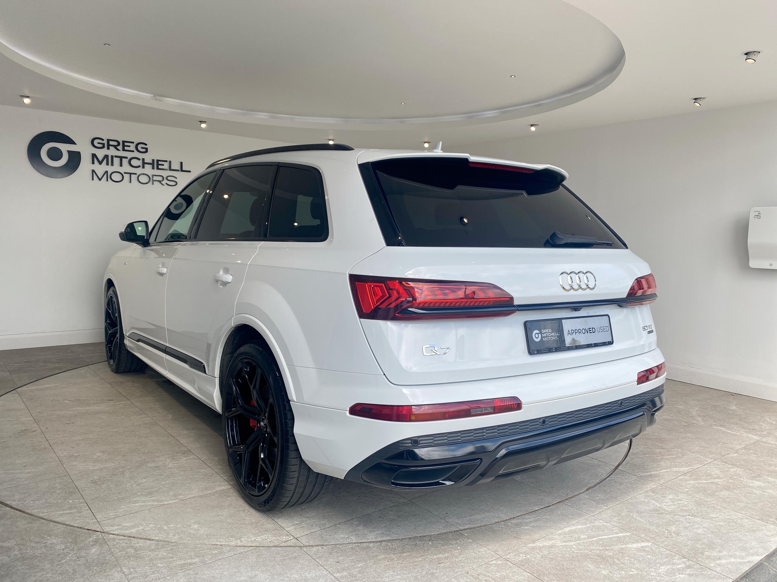 2021 Audi Q7 S Line - vehicle photo 13 for sale on PureCar