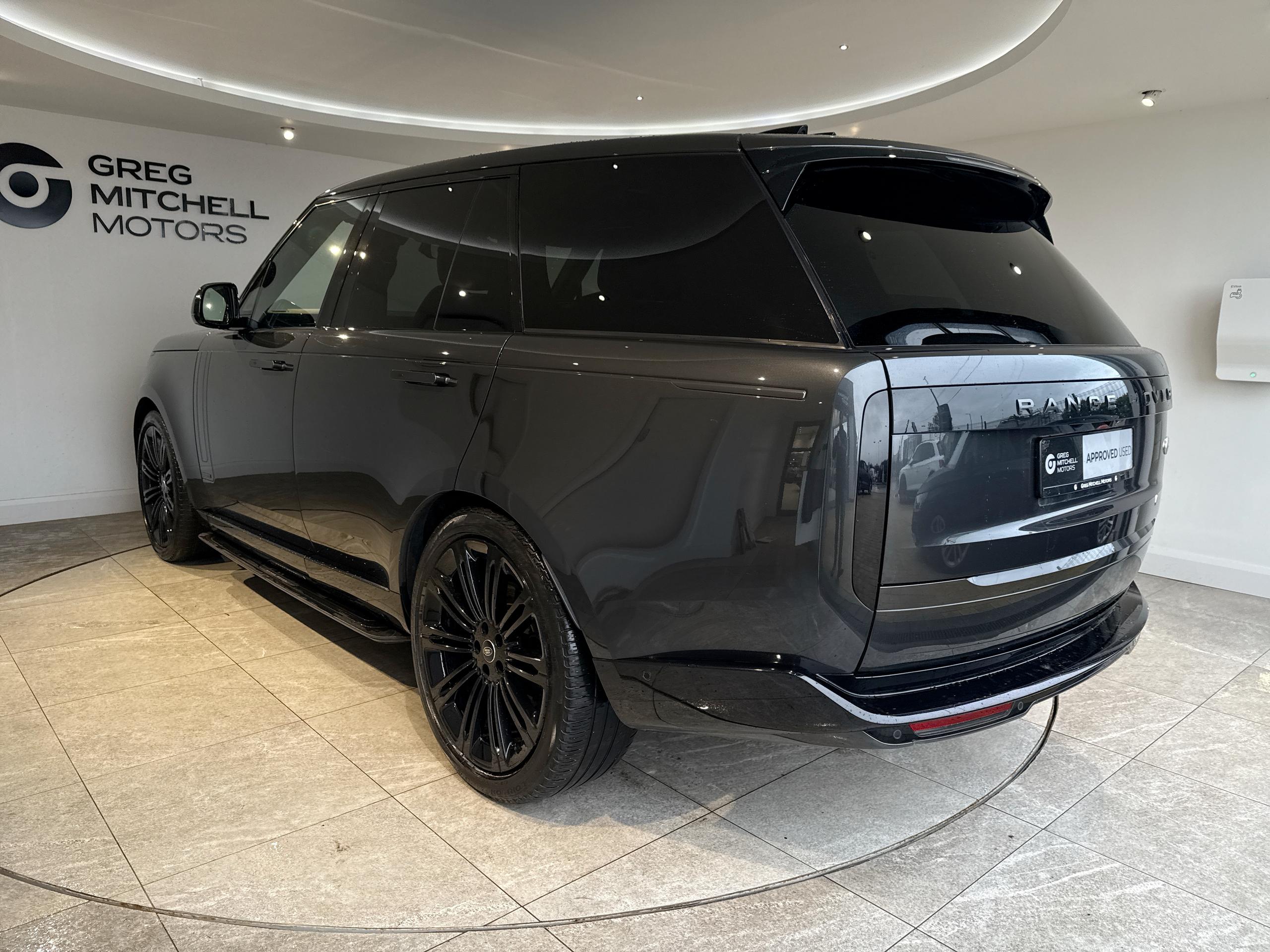 2023 Land Rover RANGE ROVER 3.0 D350 Autobiography 4dr Auto - vehicle photo 13 for sale on PureCar