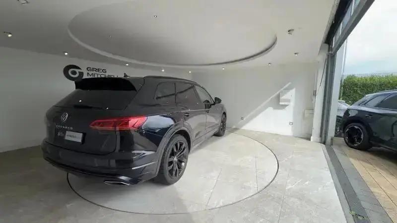 2022 Volkswagen TOUAREG 3.0 V6 TDI 4Motion 286 Black Edition 5dr Tip Auto - vehicle photo 4 for sale on PureCar