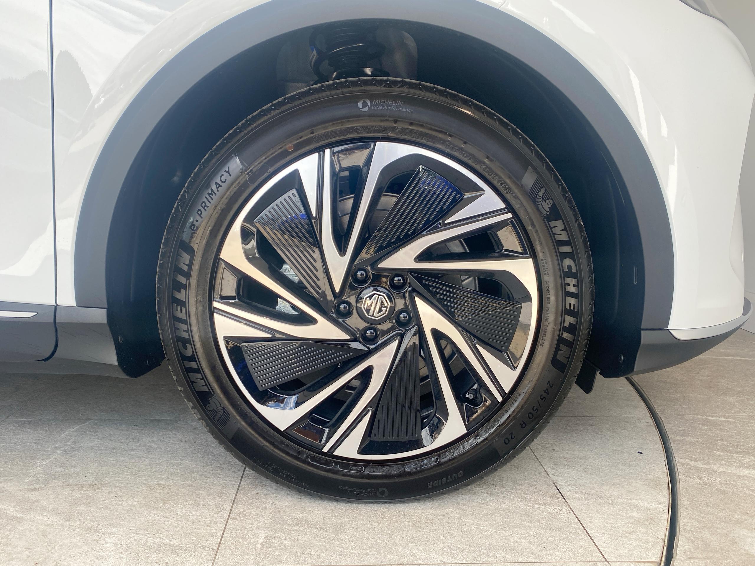 2026 MG MGS6 180kW Trophy EV Long Range 77kWh 5dr Auto - vehicle photo 17 for sale on PureCar