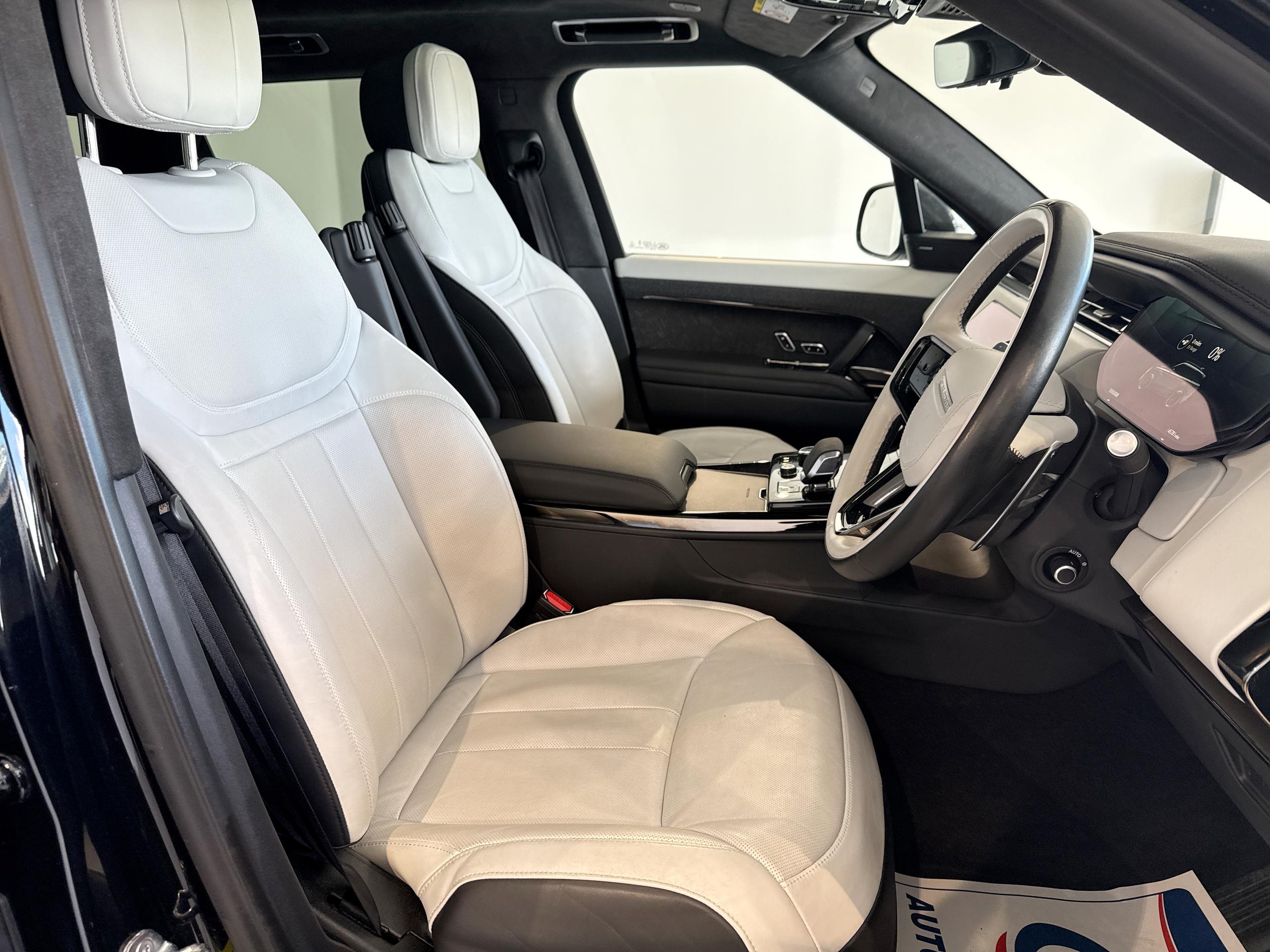 2023 Land Rover RANGE ROVER SPORT 3.0 P510e First Edition 5dr Auto - vehicle photo 10 for sale on PureCar