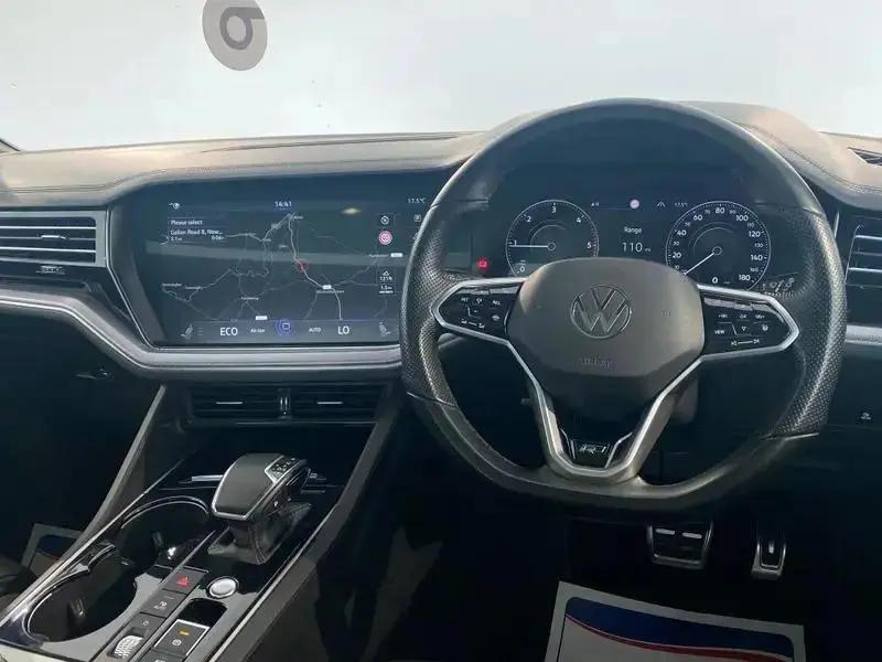 2021 Volkswagen TOUAREG 3.0 V6 TDI 4Motion Black Edition 5dr Tip Auto - vehicle photo 22 for sale on PureCar