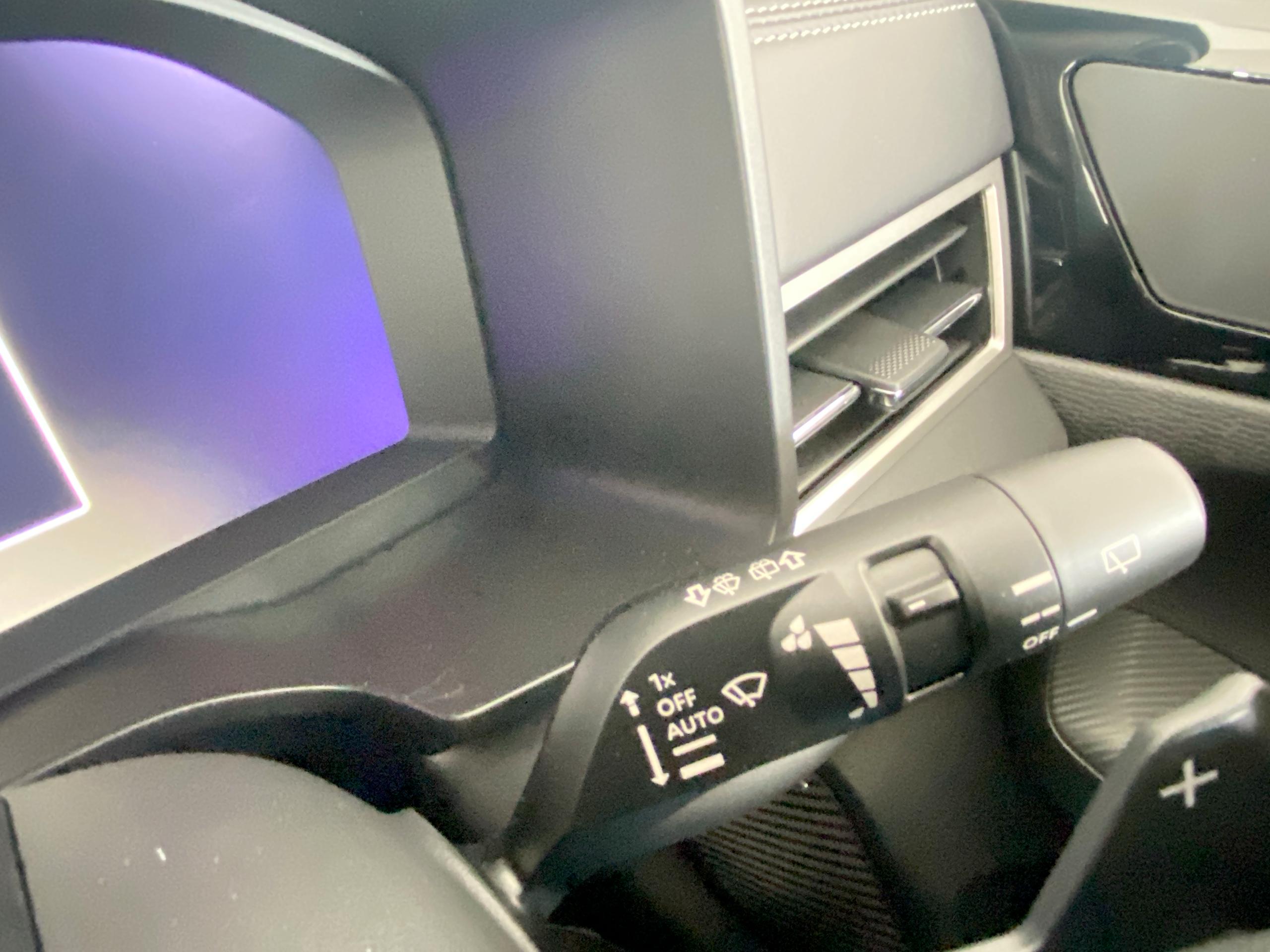 2026 Mitsubishi OUTLANDER 2.4 PHEV Nativa 5dr Auto - vehicle photo 19 for sale on PureCar