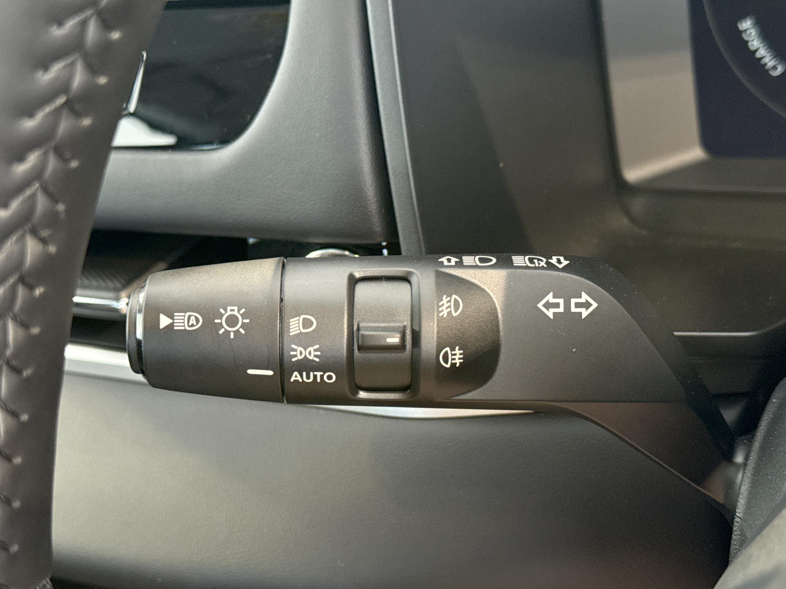 2026 Mitsubishi OUTLANDER 2.4 PHEV Nativa 5dr Auto - vehicle photo 26 for sale on PureCar