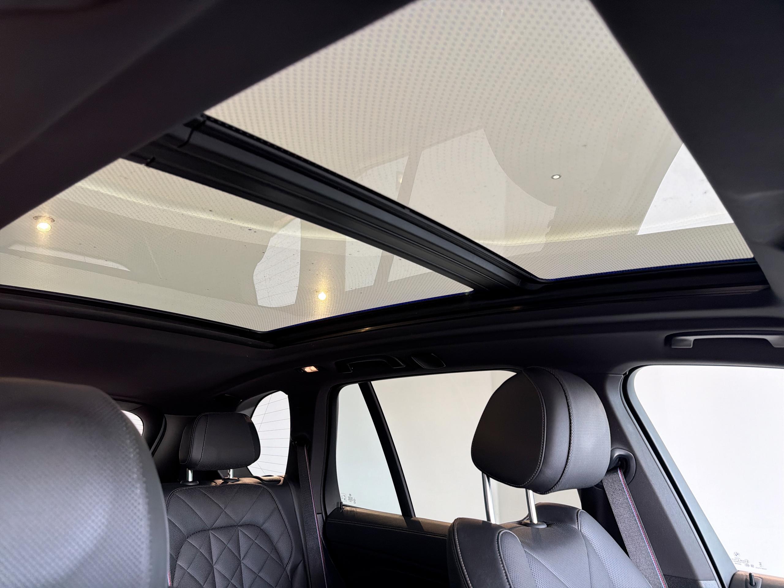 2023 BMW X5 xDrive50e M Sport 5dr Auto - vehicle photo 17 for sale on PureCar