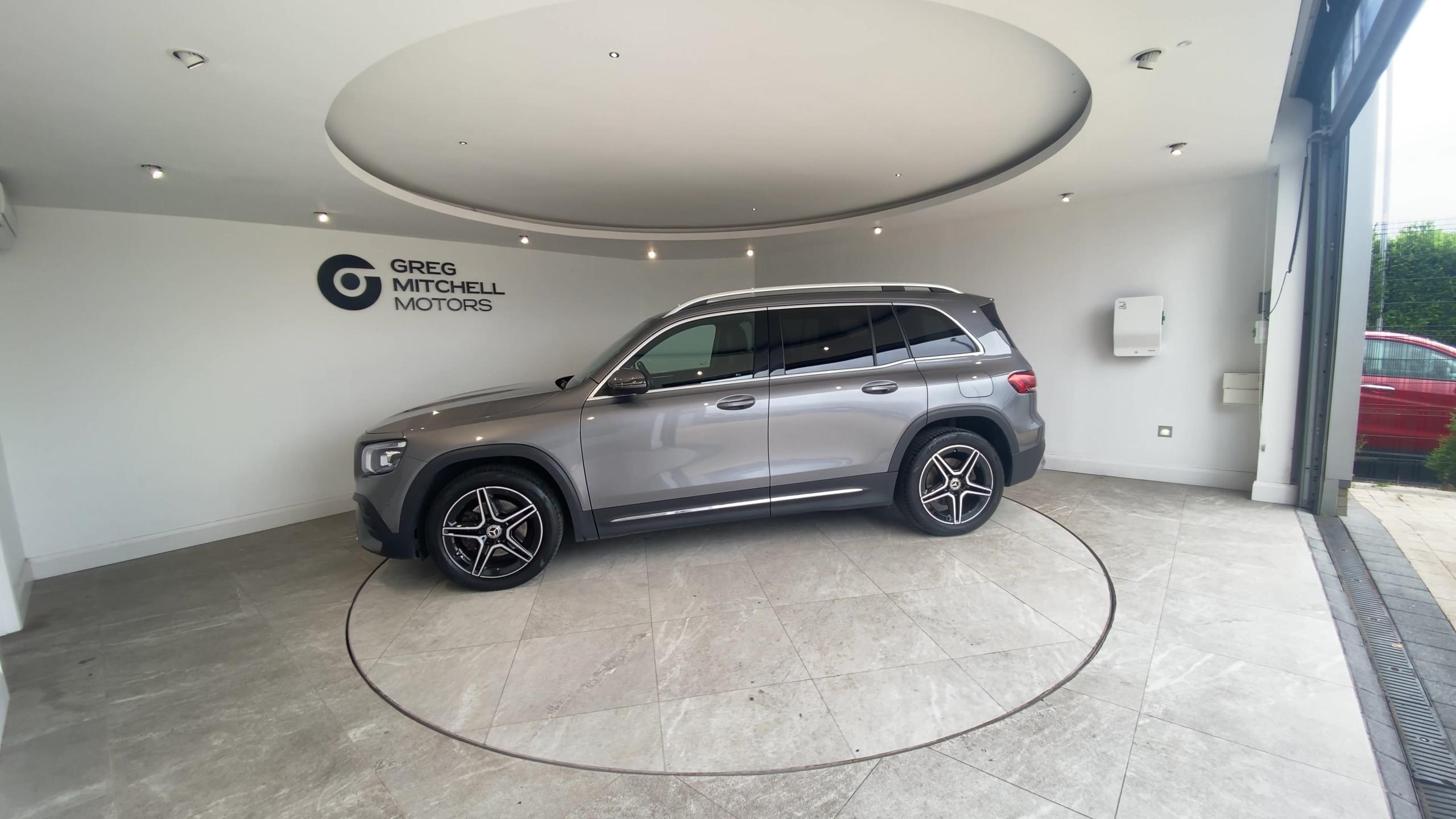 2023 MERCEDES GLB 200 AMG Line Executive 5dr 7G-Tronic - vehicle photo 4 for sale on PureCar