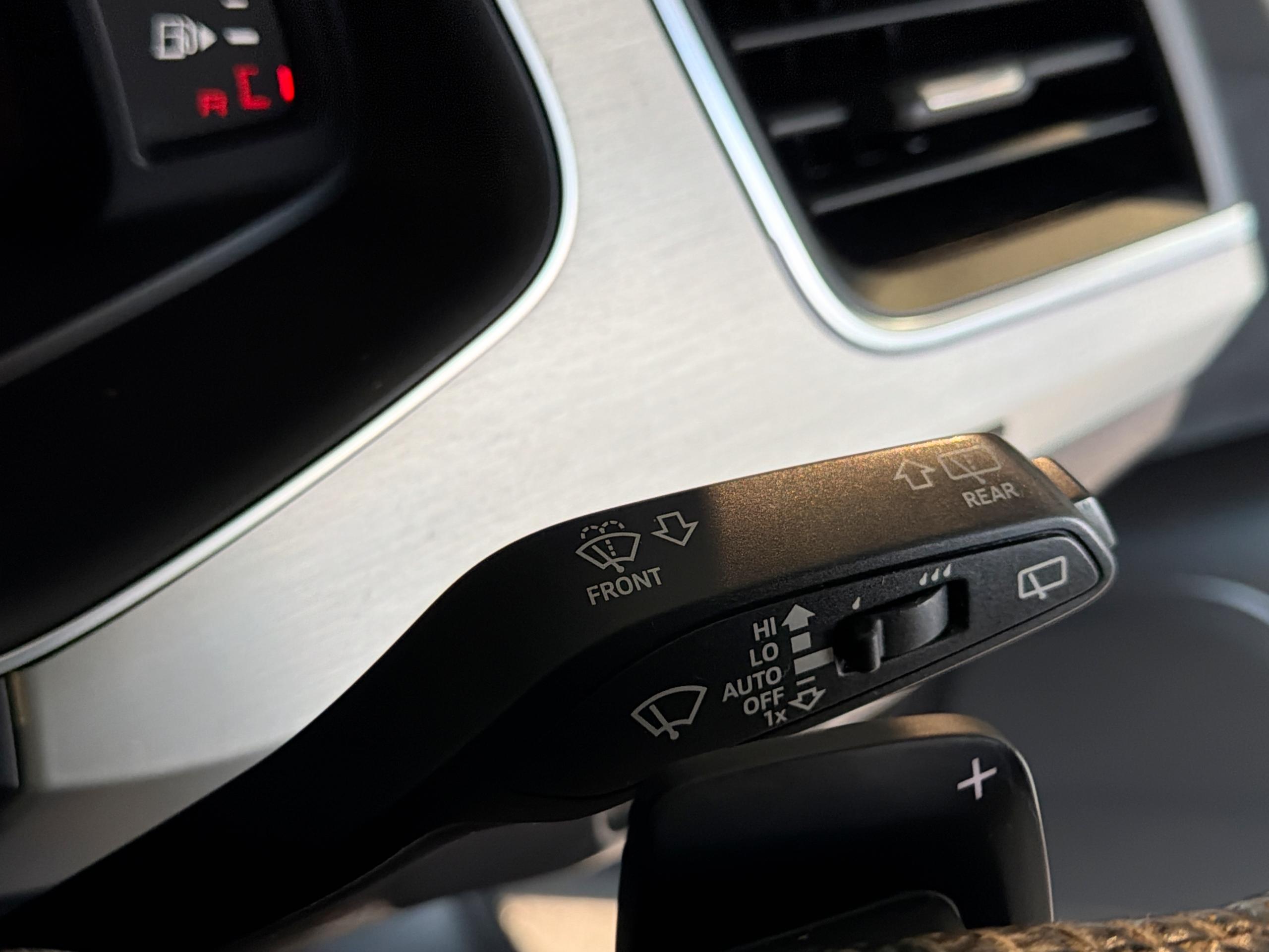 2019 Audi Q7 Black Edition - vehicle photo 29 for sale on PureCar