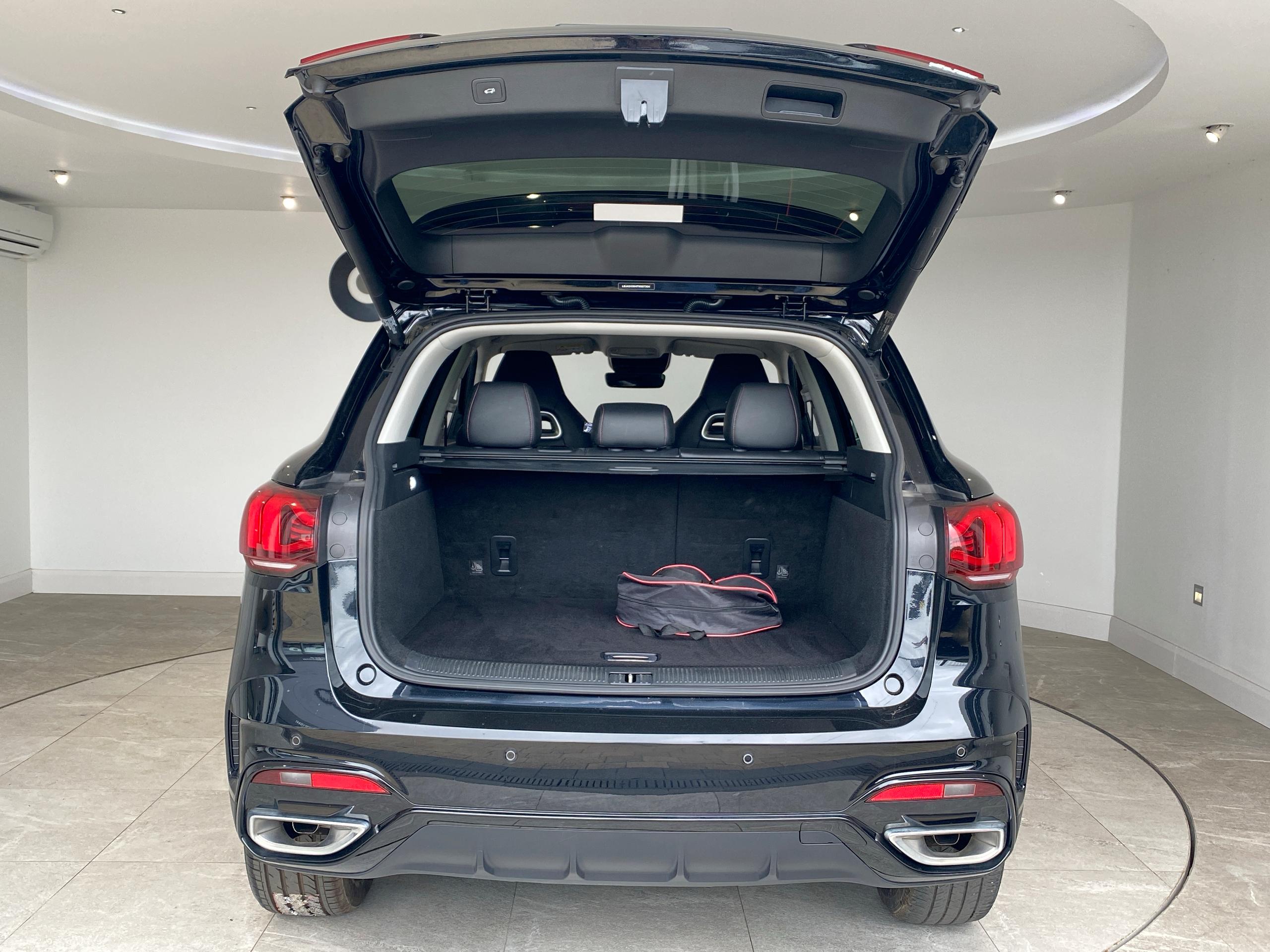 2024 MG HS 1.5 T-GDI PHEV Trophy 5dr Auto - vehicle photo 15 for sale on PureCar