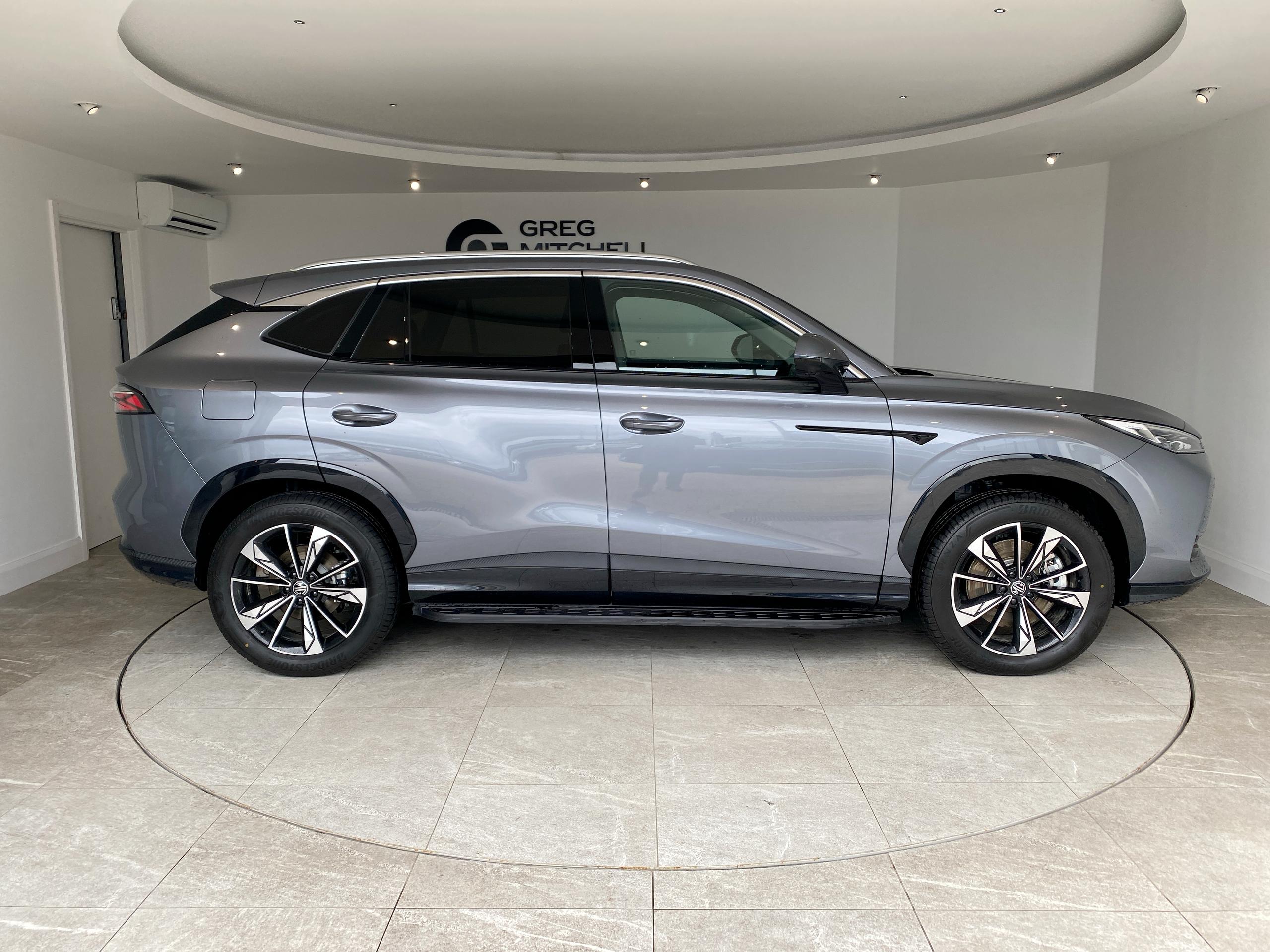 2026 MG HS 1.5 T-GDI PHEV Trophy 5dr Auto - vehicle photo 4 for sale on PureCar