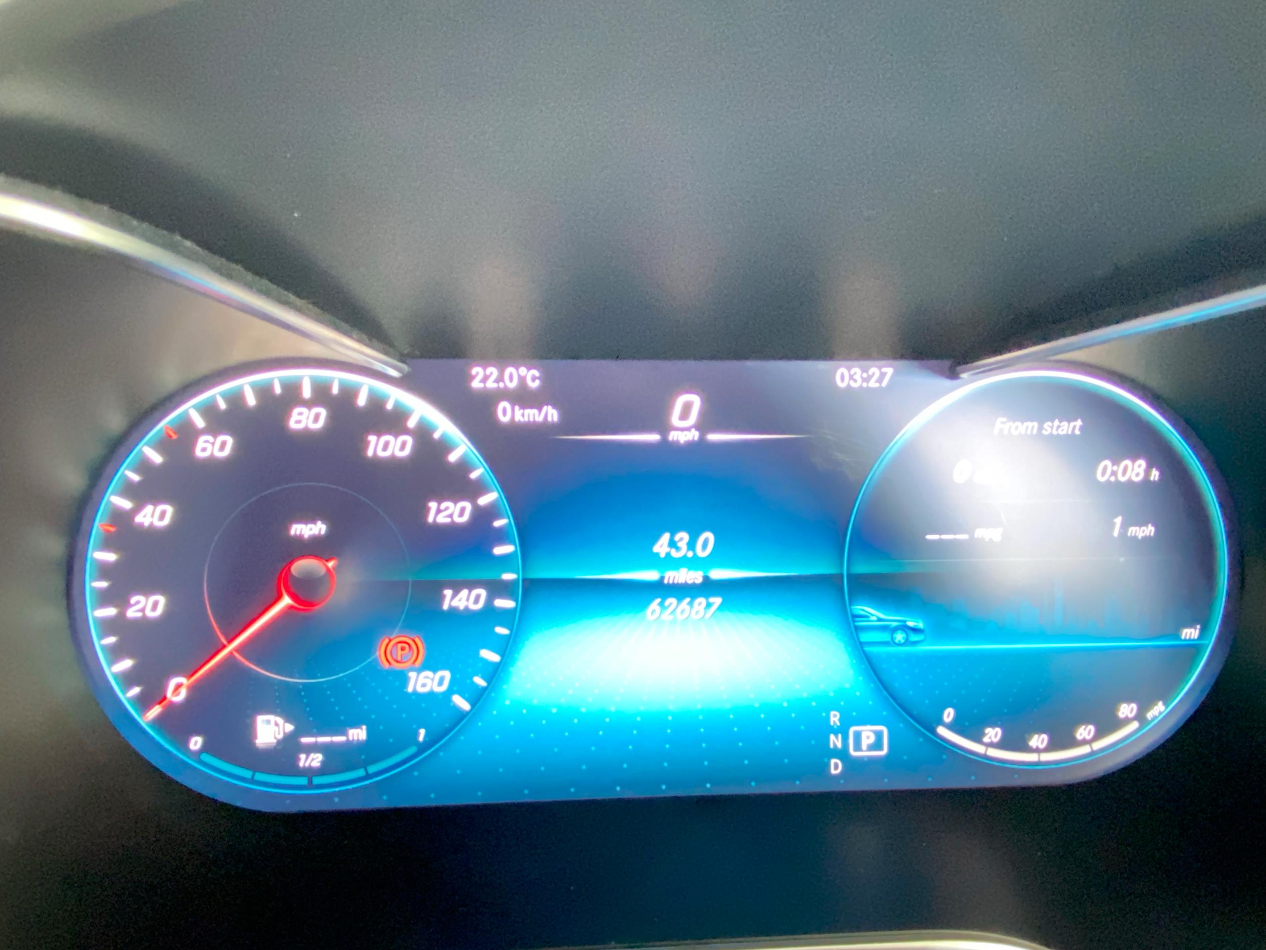 2021 MERCEDES GLC COUPE GLC 300d 4Matic AMG Line Premium 5dr 9G-Tronic - vehicle photo 24 for sale on PureCar