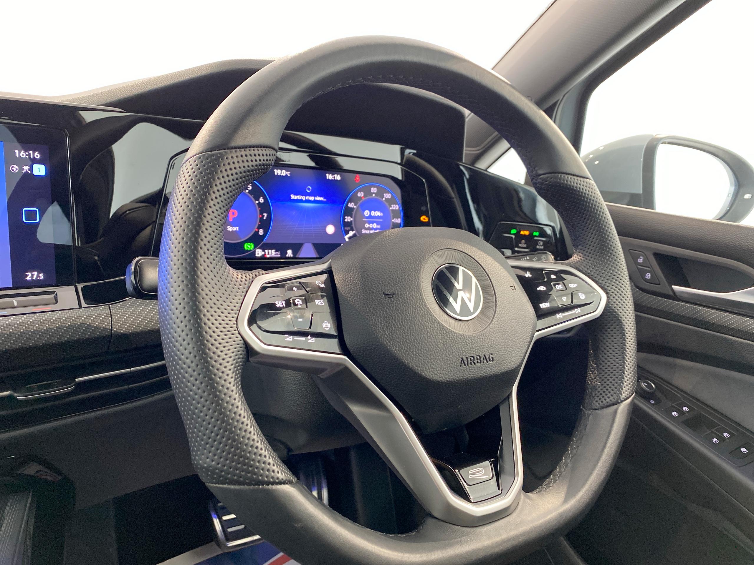 2022 Volkswagen GOLF 1.5 eTSI 150 R-Line 5dr DSG - vehicle photo 18 for sale on PureCar