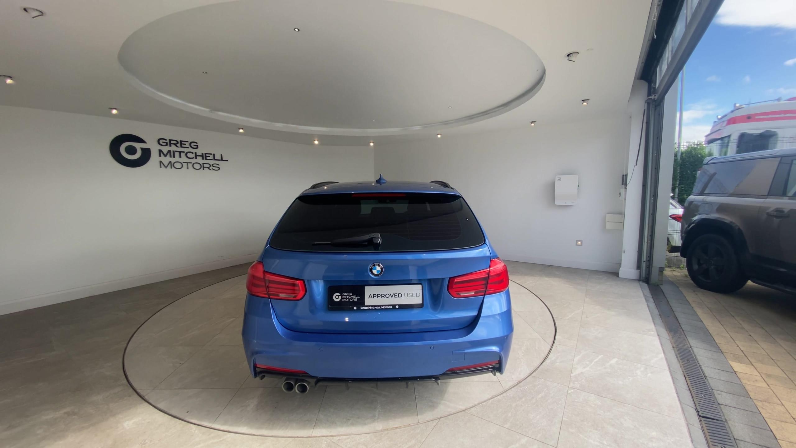 2018 BMW 3 SERIES 320d xDrive M Sport 5dr Step Auto - vehicle photo 7 for sale on PureCar