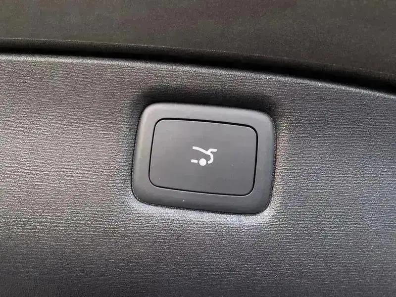 2026 MG IM5 300kW Long Range 100kWh 5dr Auto - vehicle photo 8 for sale on PureCar