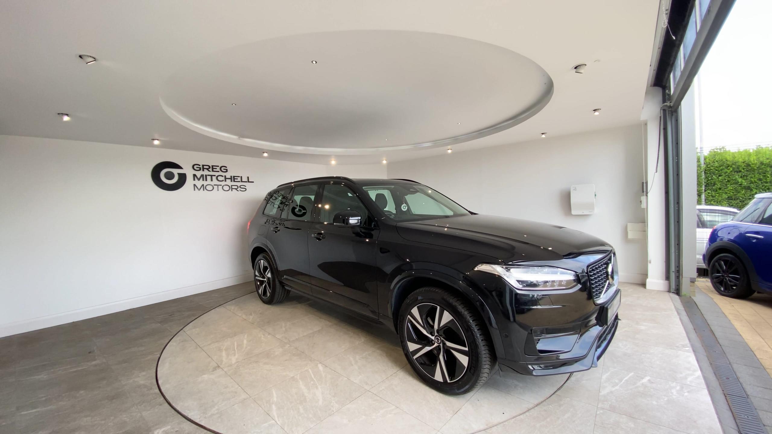 2022 Volvo XC90 2.0 B5D [235] Plus Dark 5dr AWD Geartronic - vehicle photo 2 for sale on PureCar