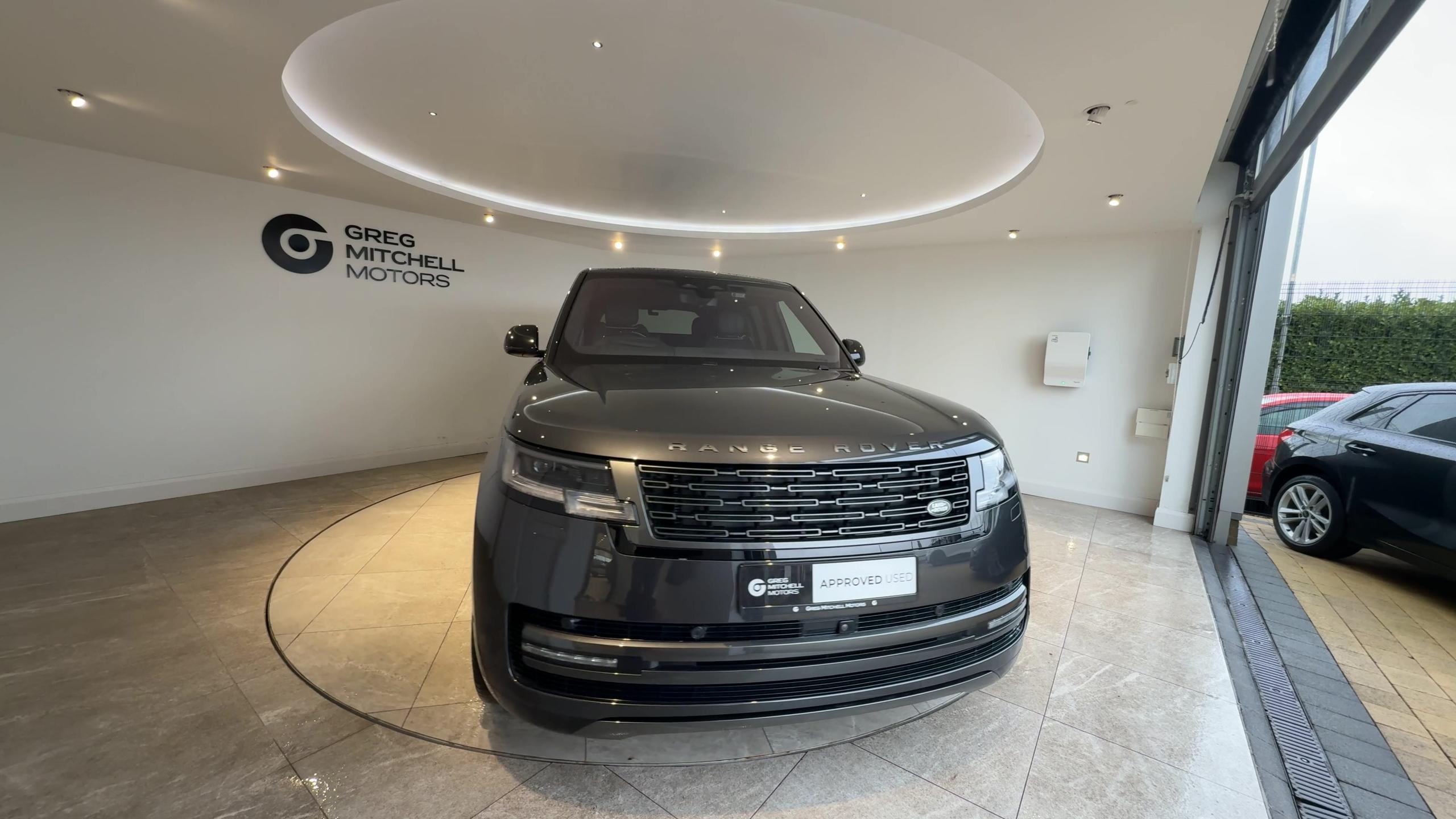 2023 Land Rover RANGE ROVER 3.0 D350 Autobiography 4dr Auto - vehicle photo 2 for sale on PureCar