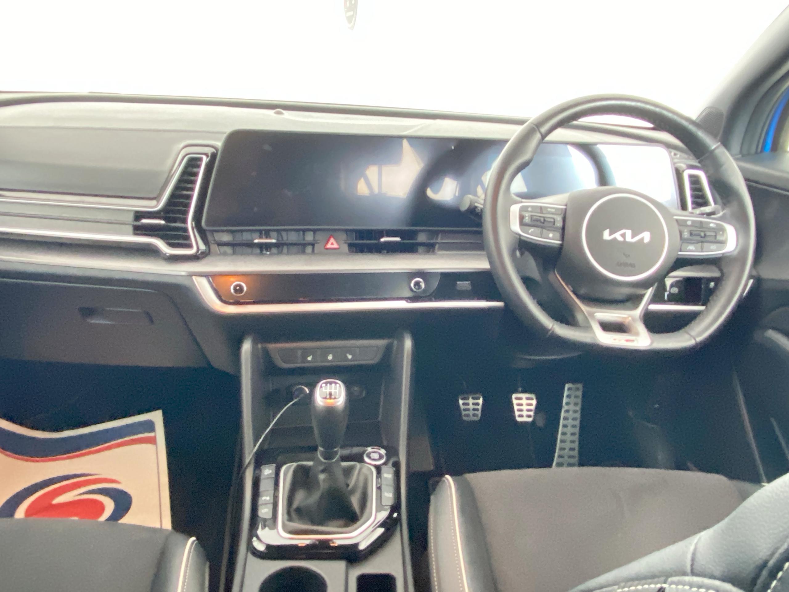 2024 Kia SPORTAGE 1.6T GDi ISG GT-Line 5dr - vehicle photo 11 for sale on PureCar