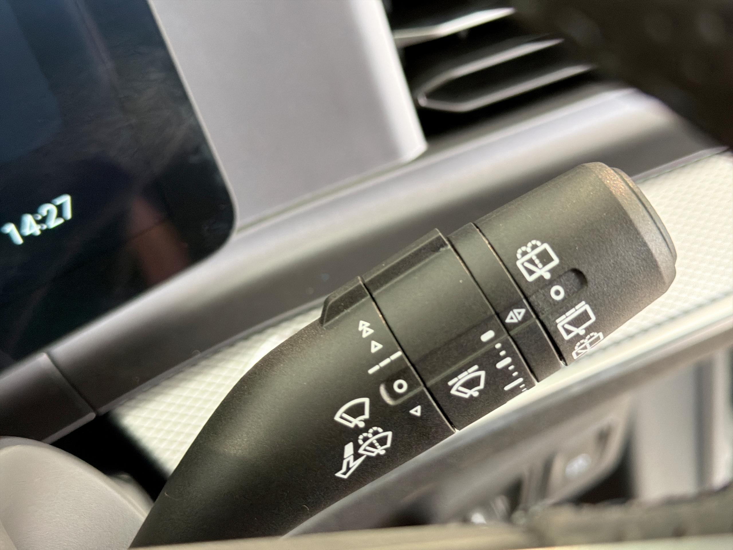 2026 MG MGS9 1.5 T-GDI PHEV Premium 5dr Auto - vehicle photo 33 for sale on PureCar