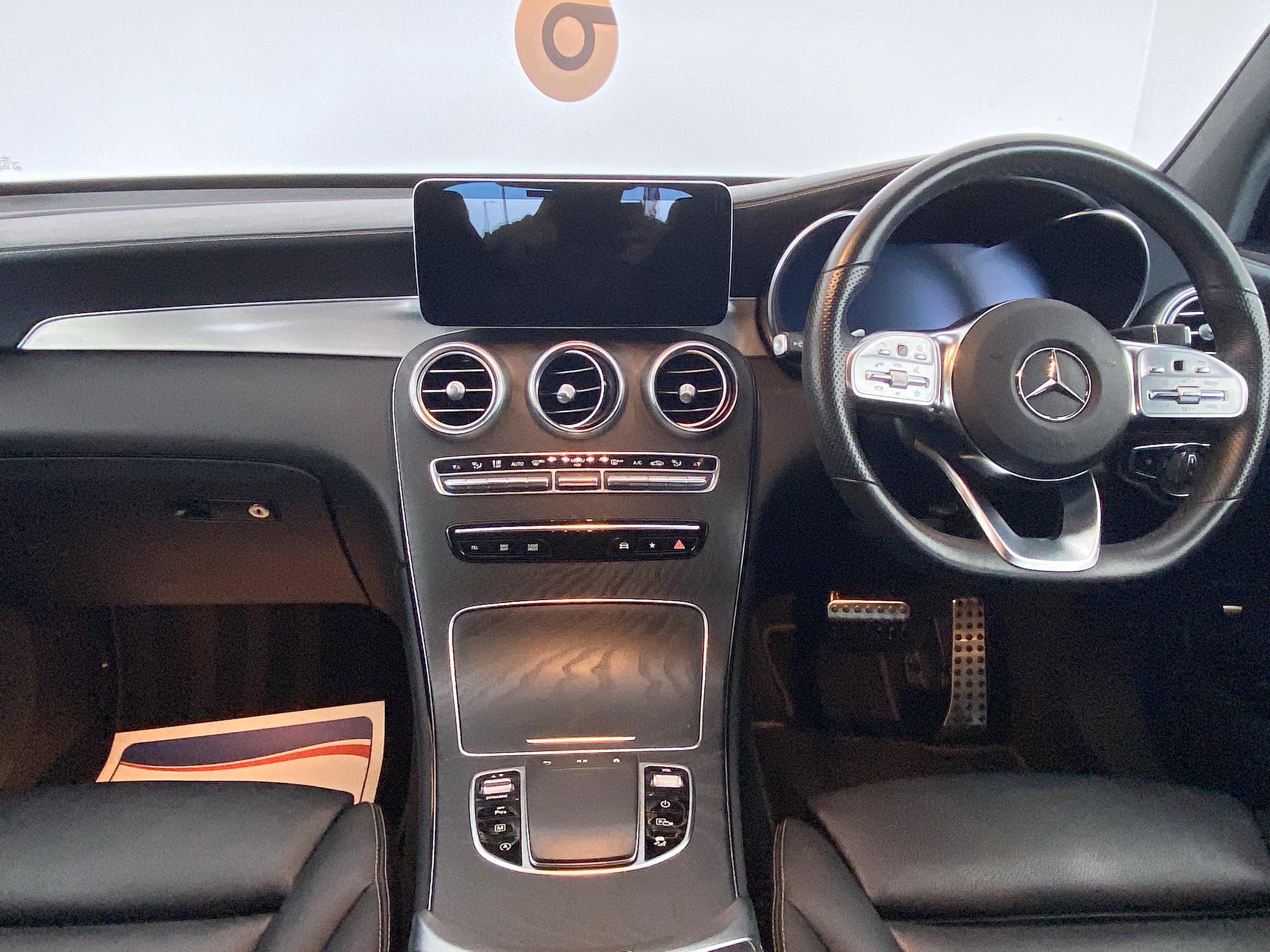 2021 MERCEDES GLC COUPE GLC 300d 4Matic AMG Line Premium 5dr 9G-Tronic - vehicle photo 19 for sale on PureCar