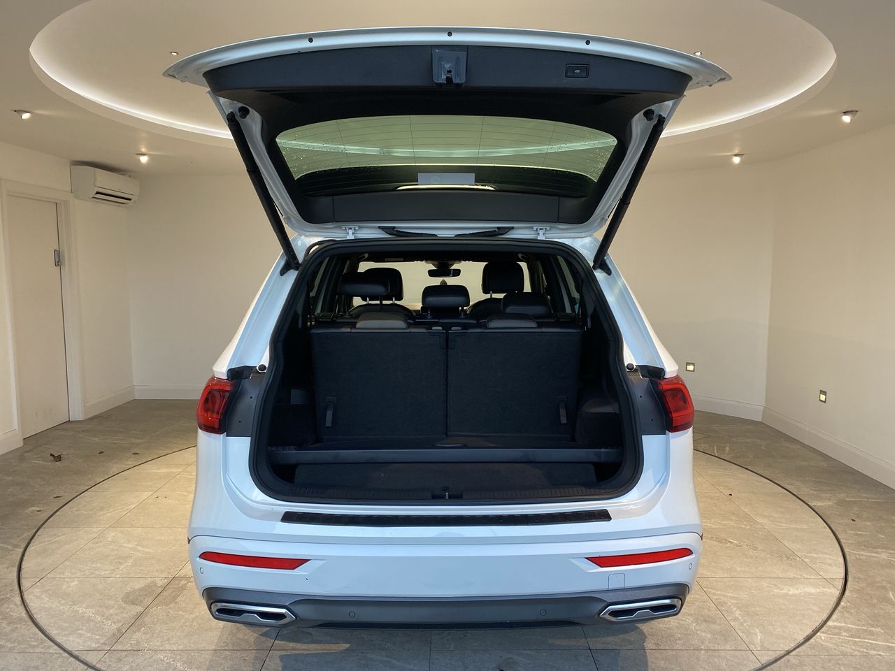 2023 SEAT TARRACO 2.0 TDI FR Sport 5dr DSG - vehicle photo 15 for sale on PureCar
