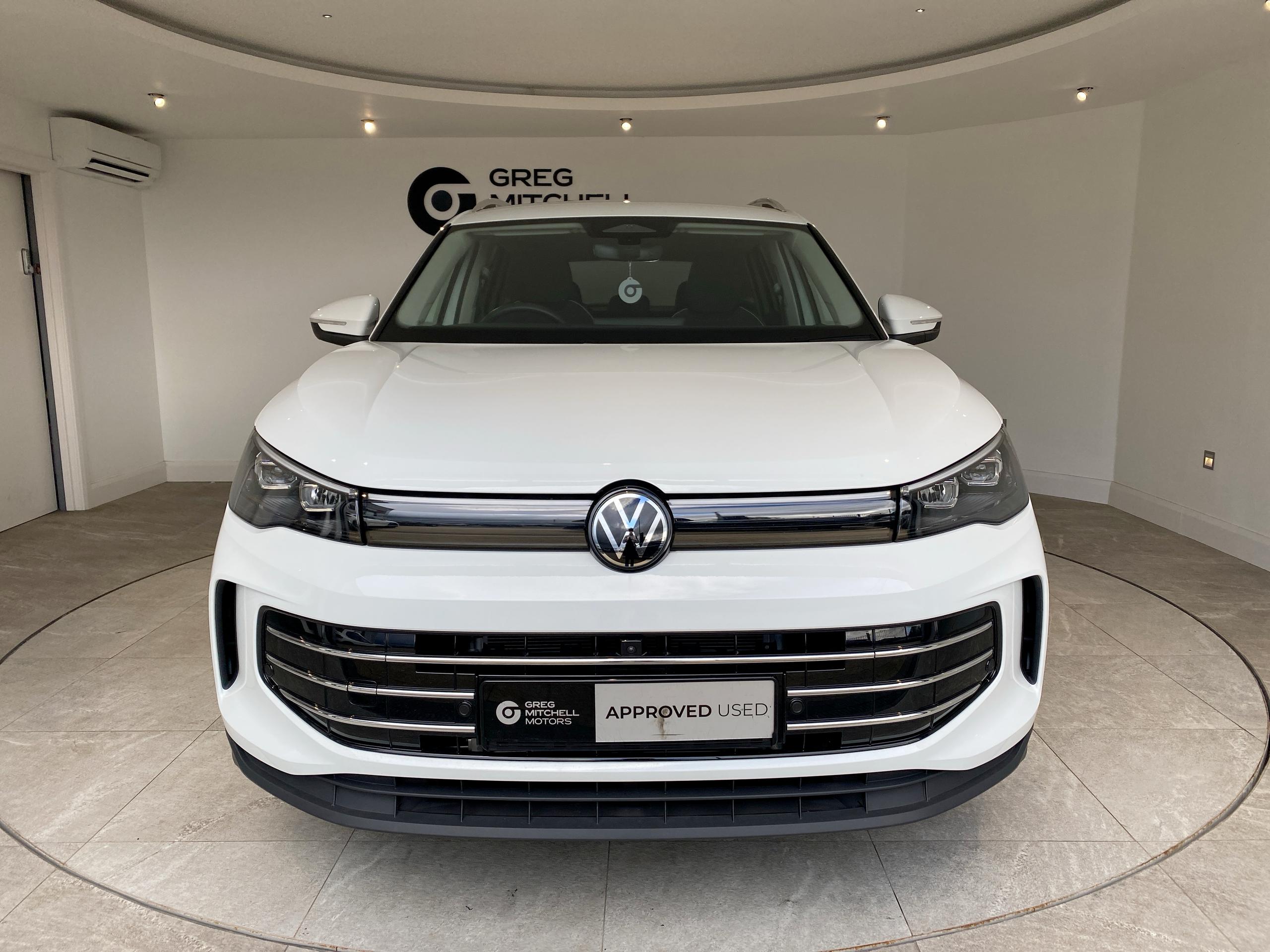 2024 Volkswagen TIGUAN 1.5 TSI eHybrid Elegance 5dr DSG - vehicle photo 2 for sale on PureCar